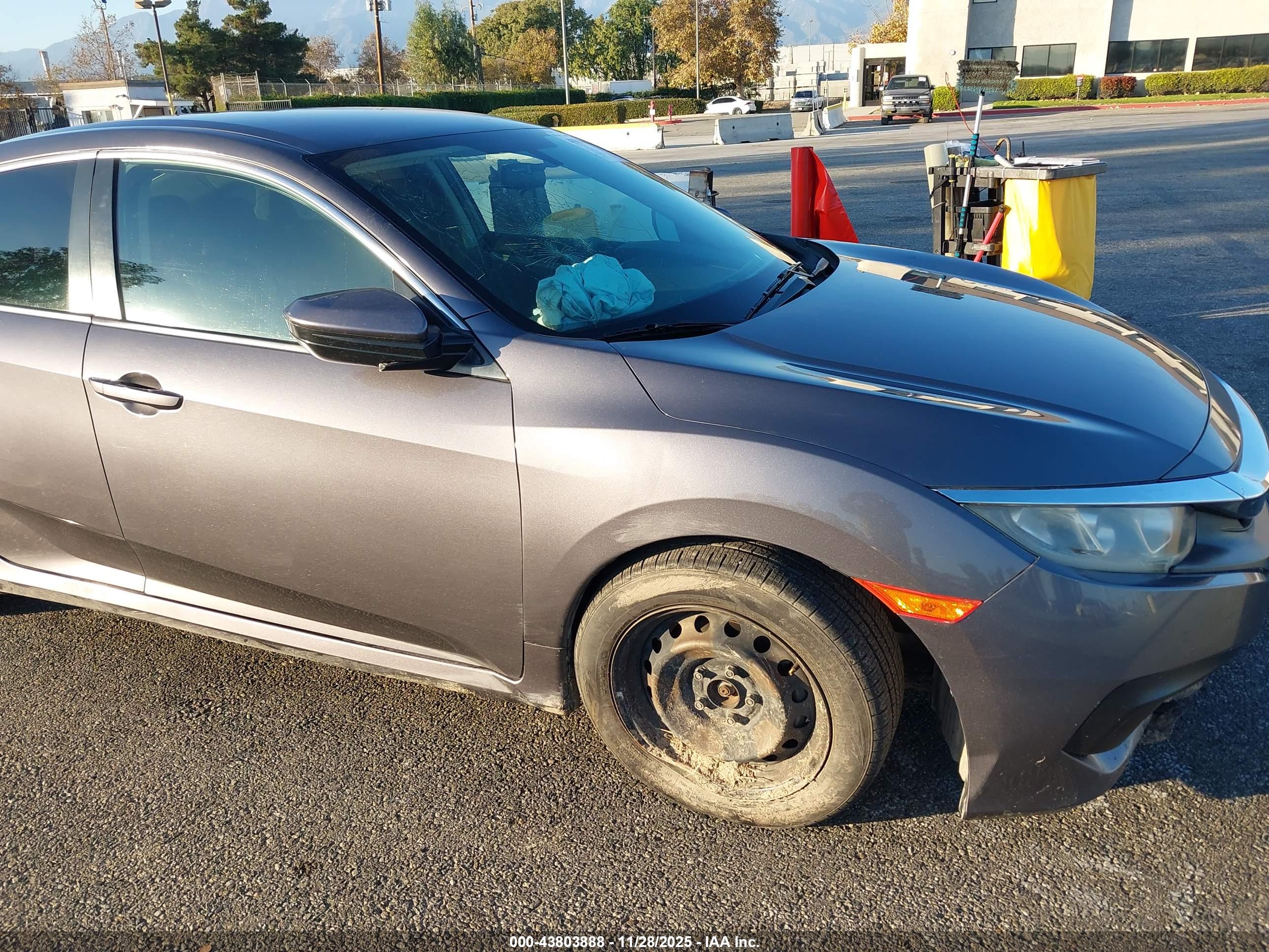 HONDA CIVIC image 6