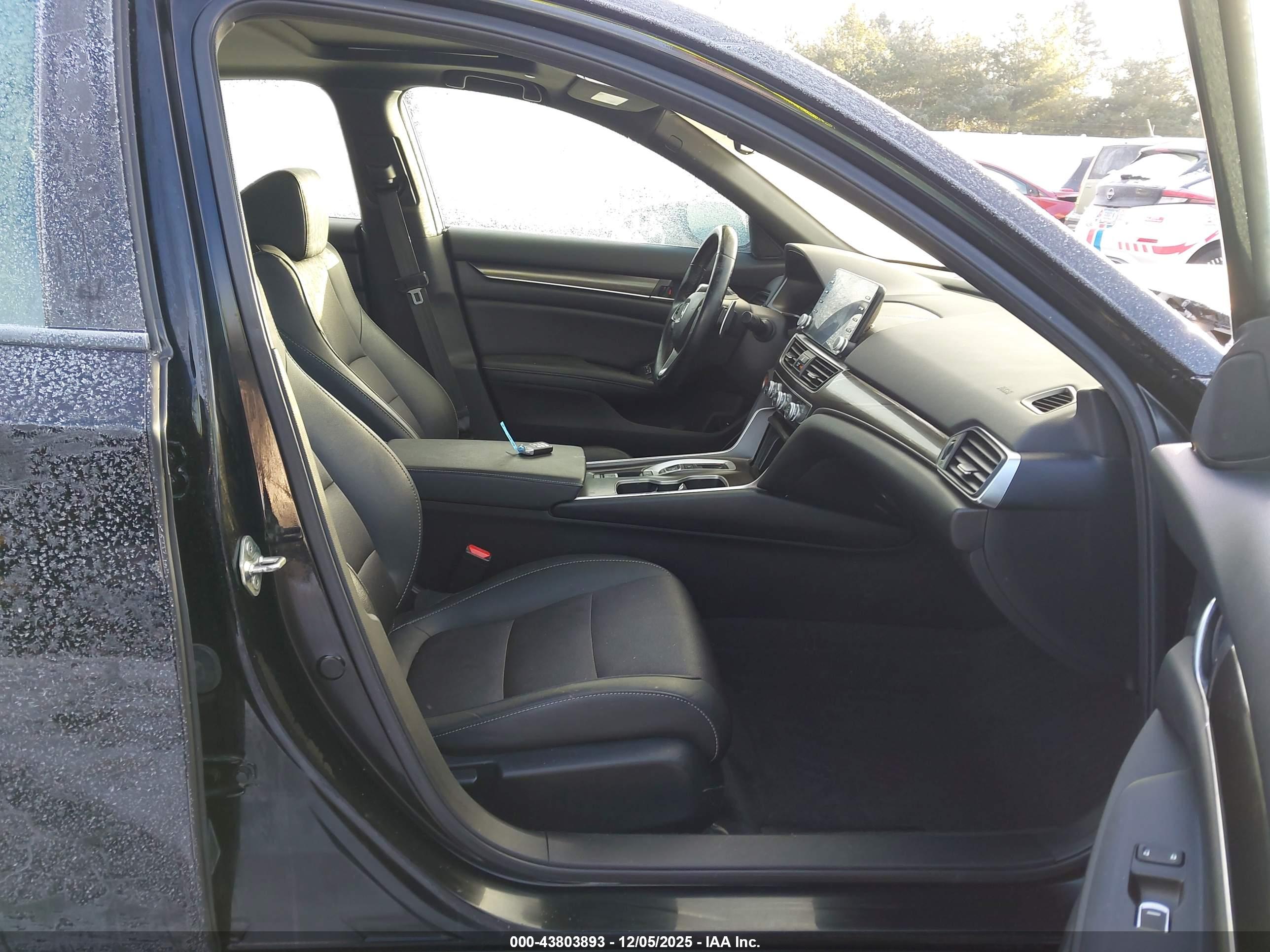 HONDA ACCORD image 5