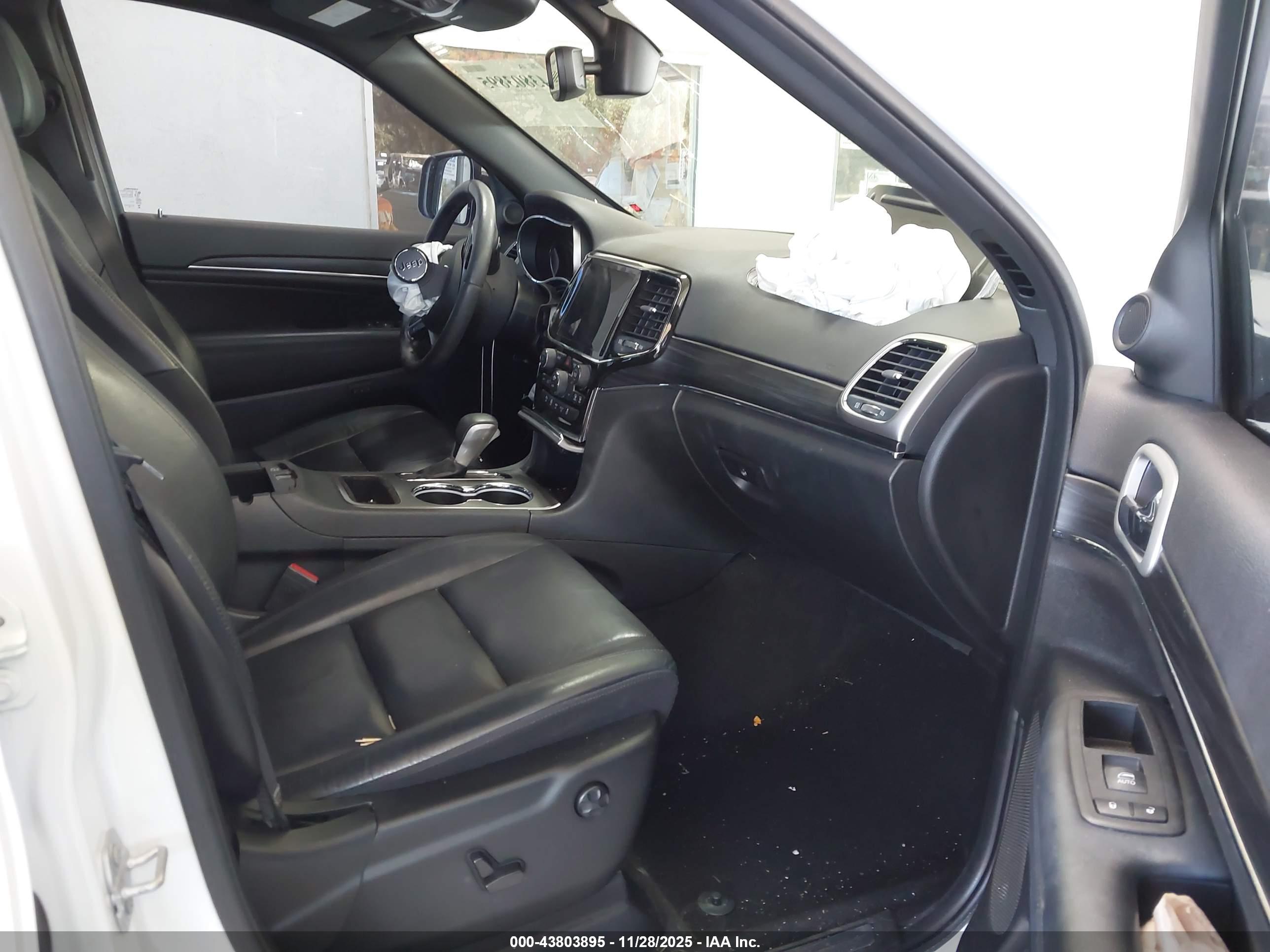 JEEP GRAND image 5