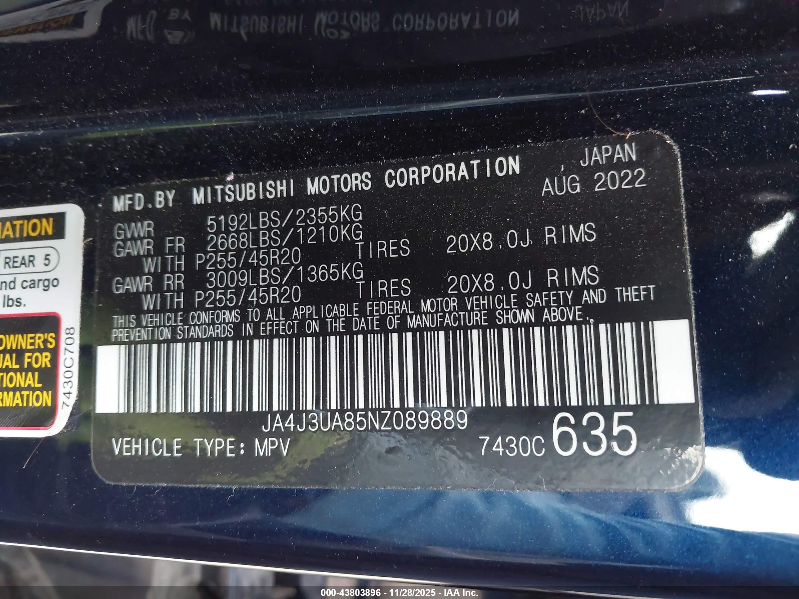 MITSUBISHI OUTLANDER image 9