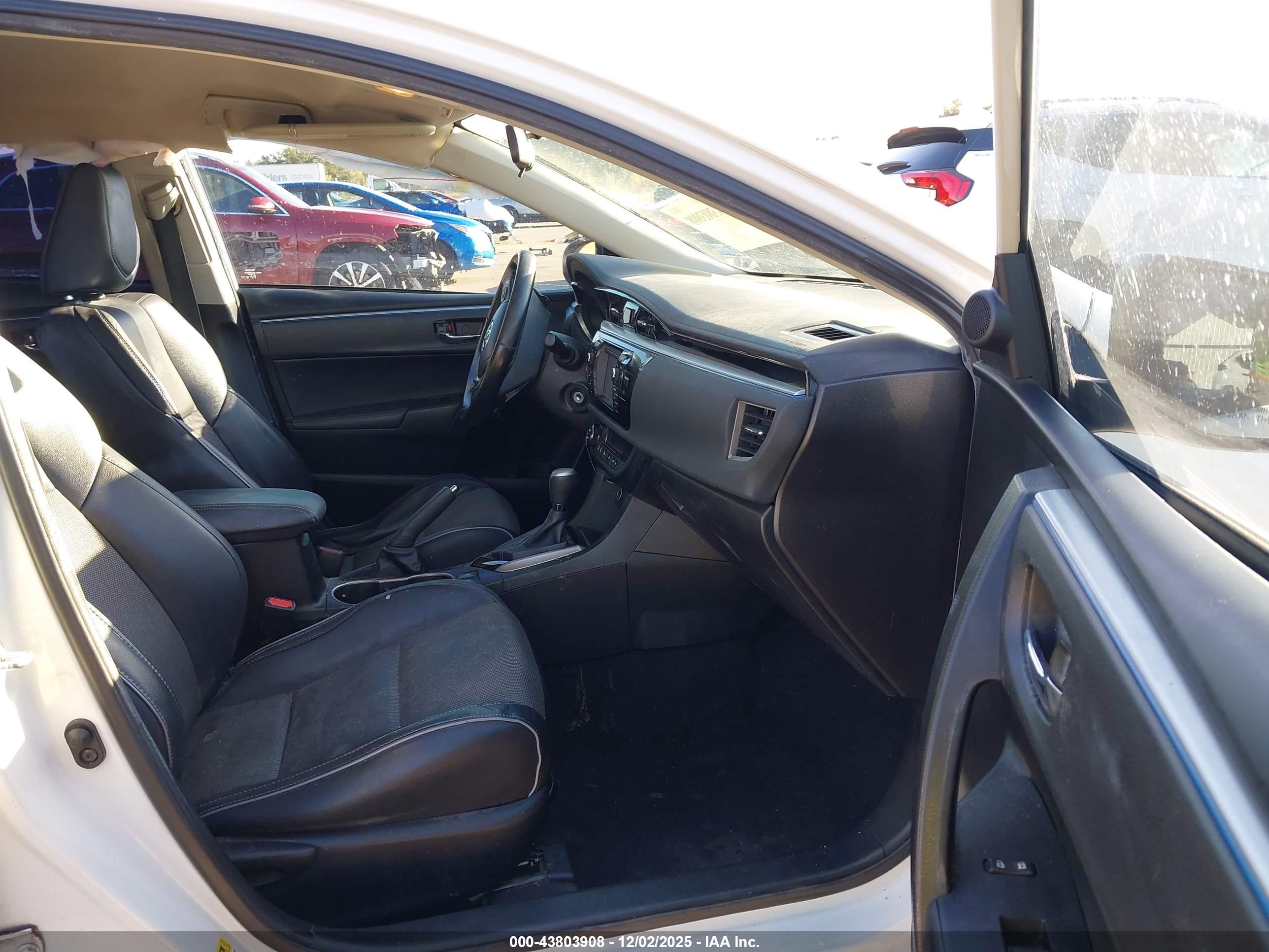 TOYOTA COROLLA image 5