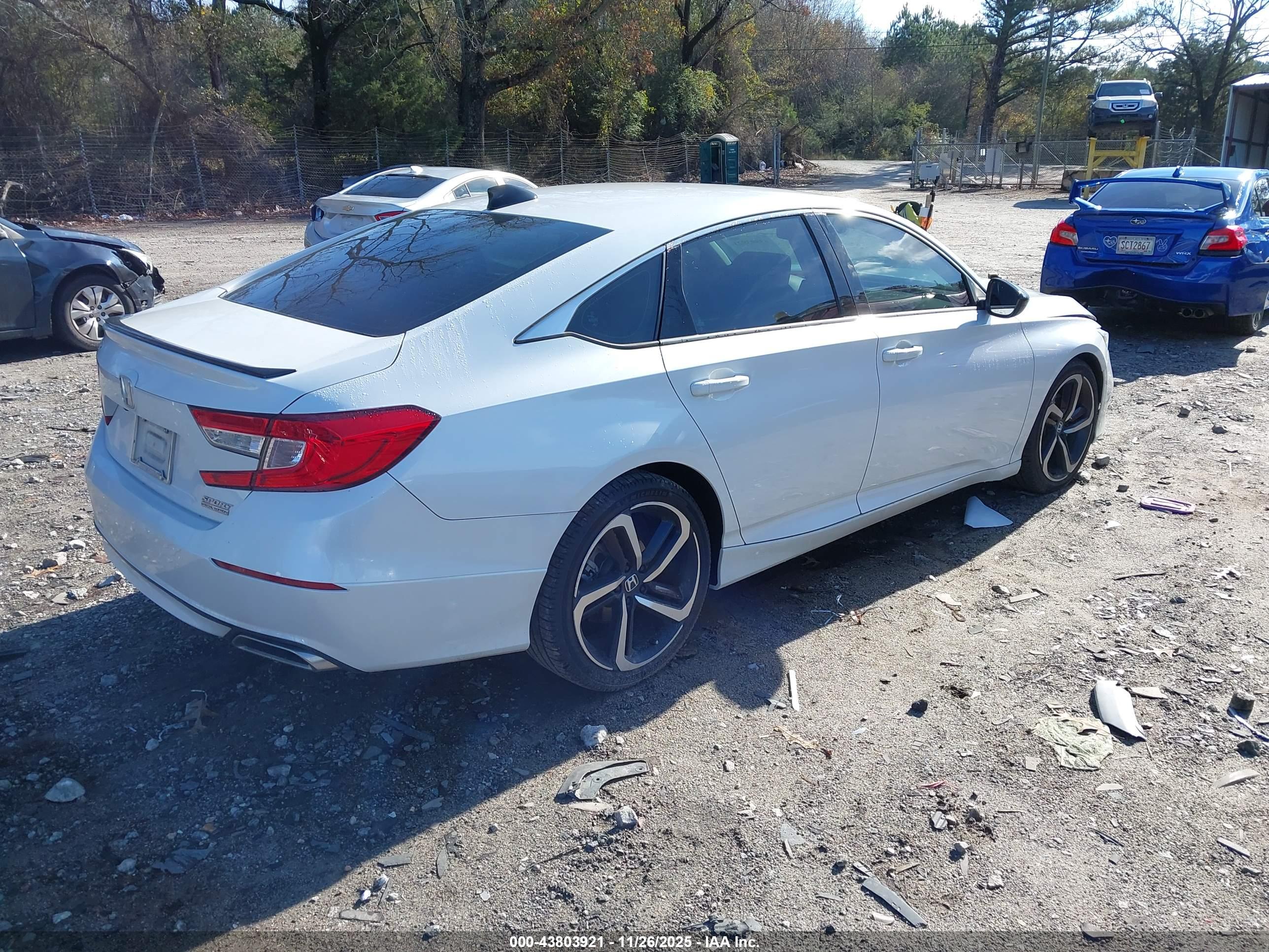 HONDA ACCORD image 4