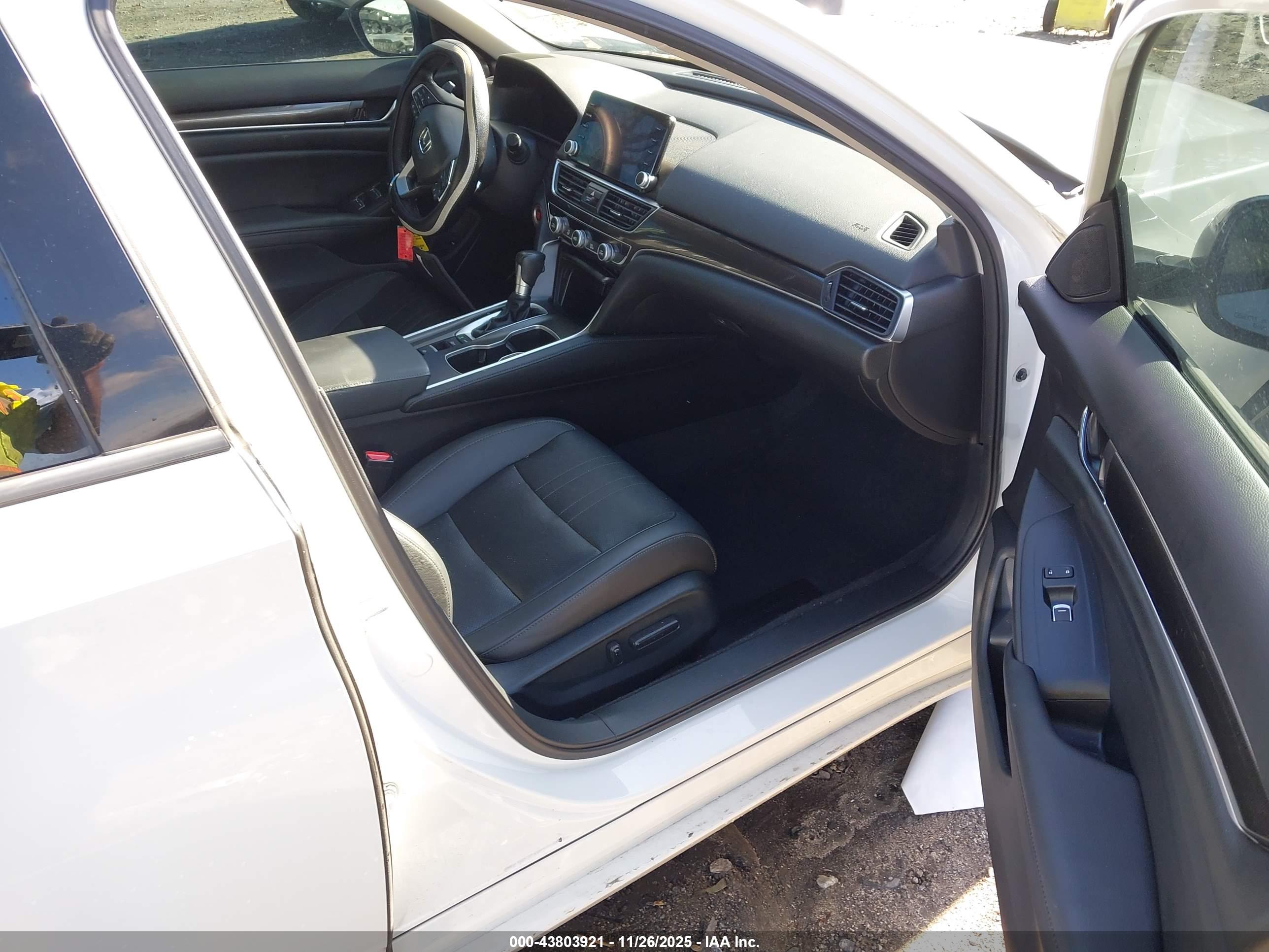 HONDA ACCORD image 5