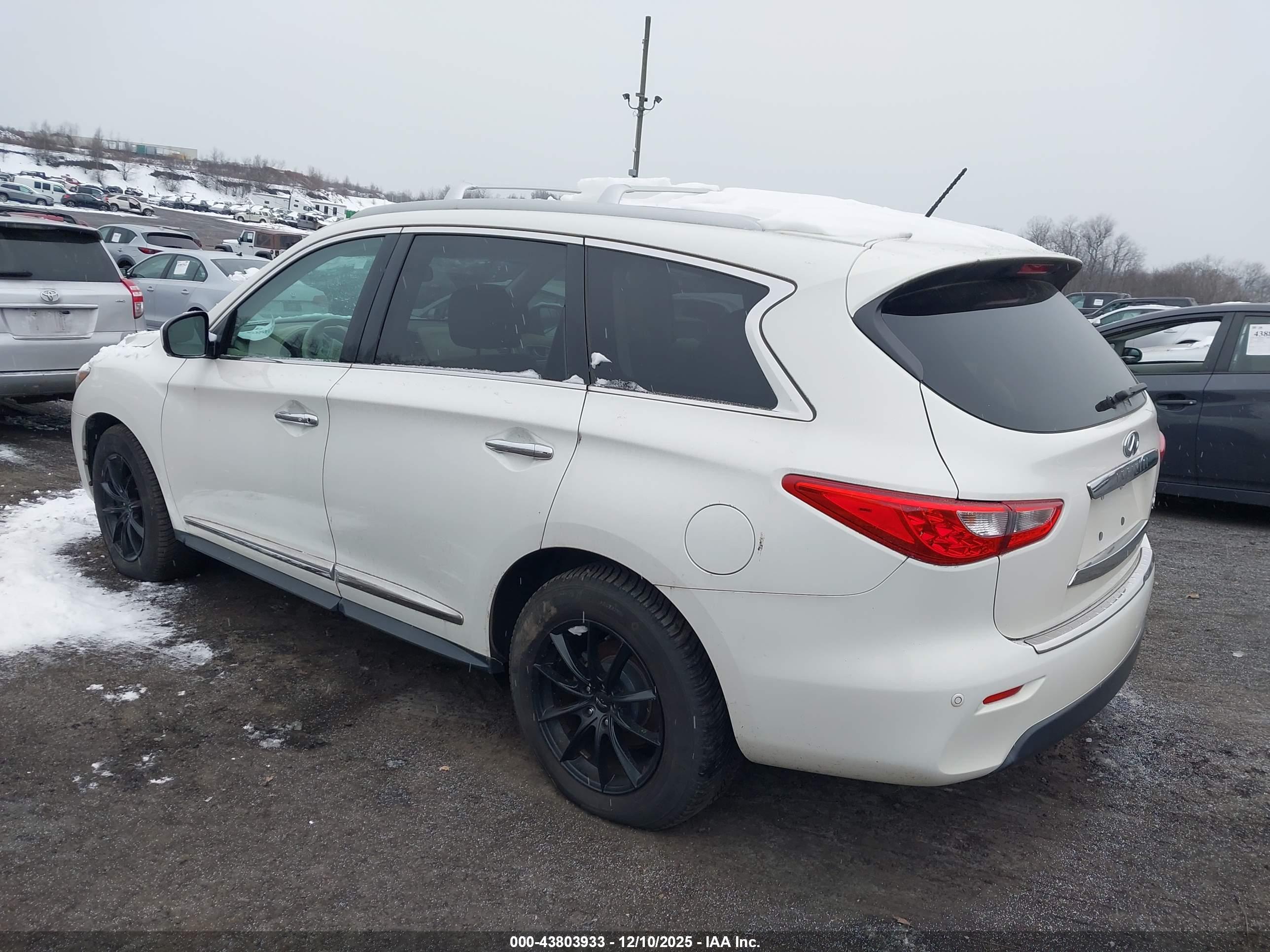 INFINITI QX60 image 3