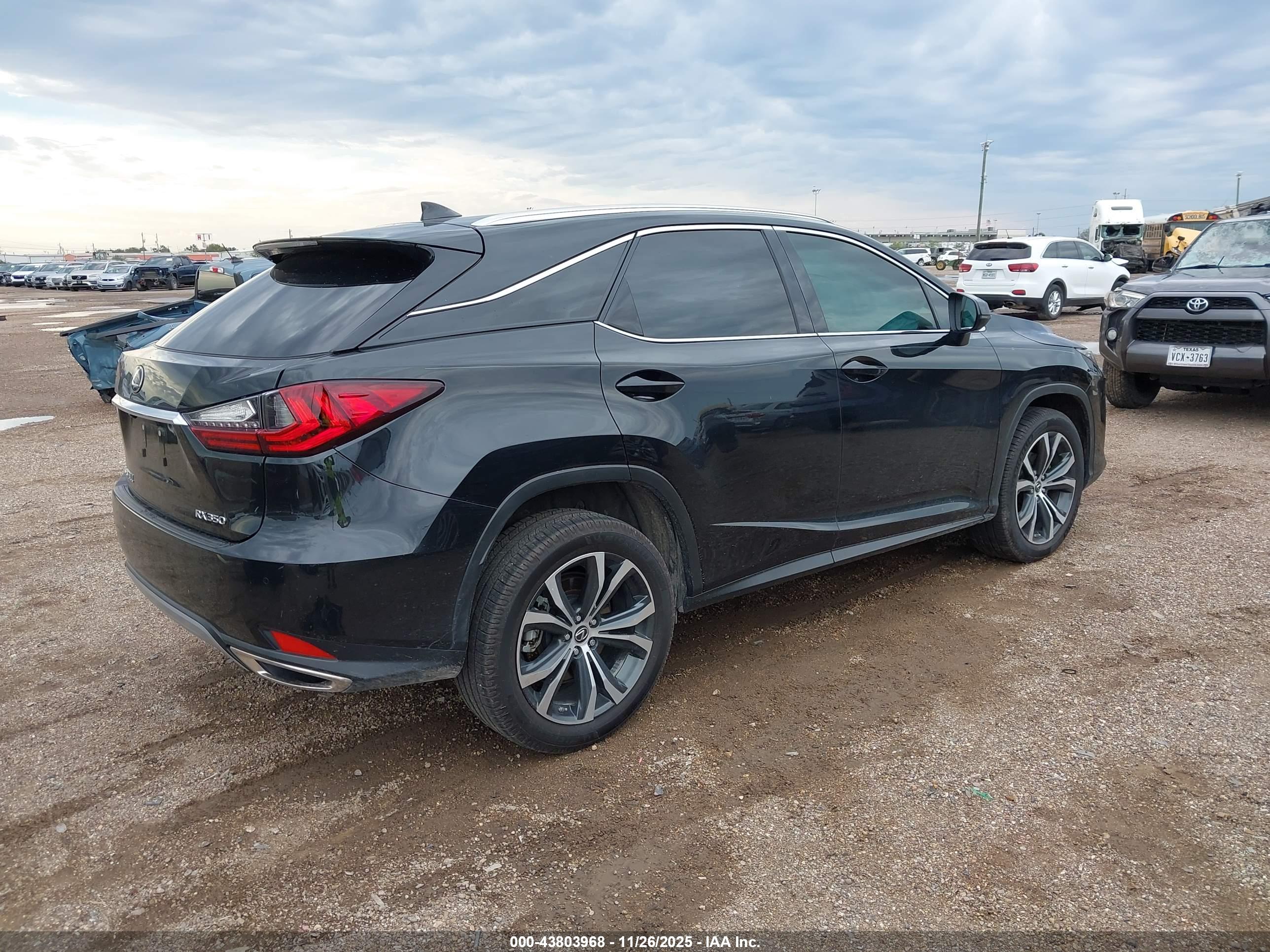 LEXUS RX image 4