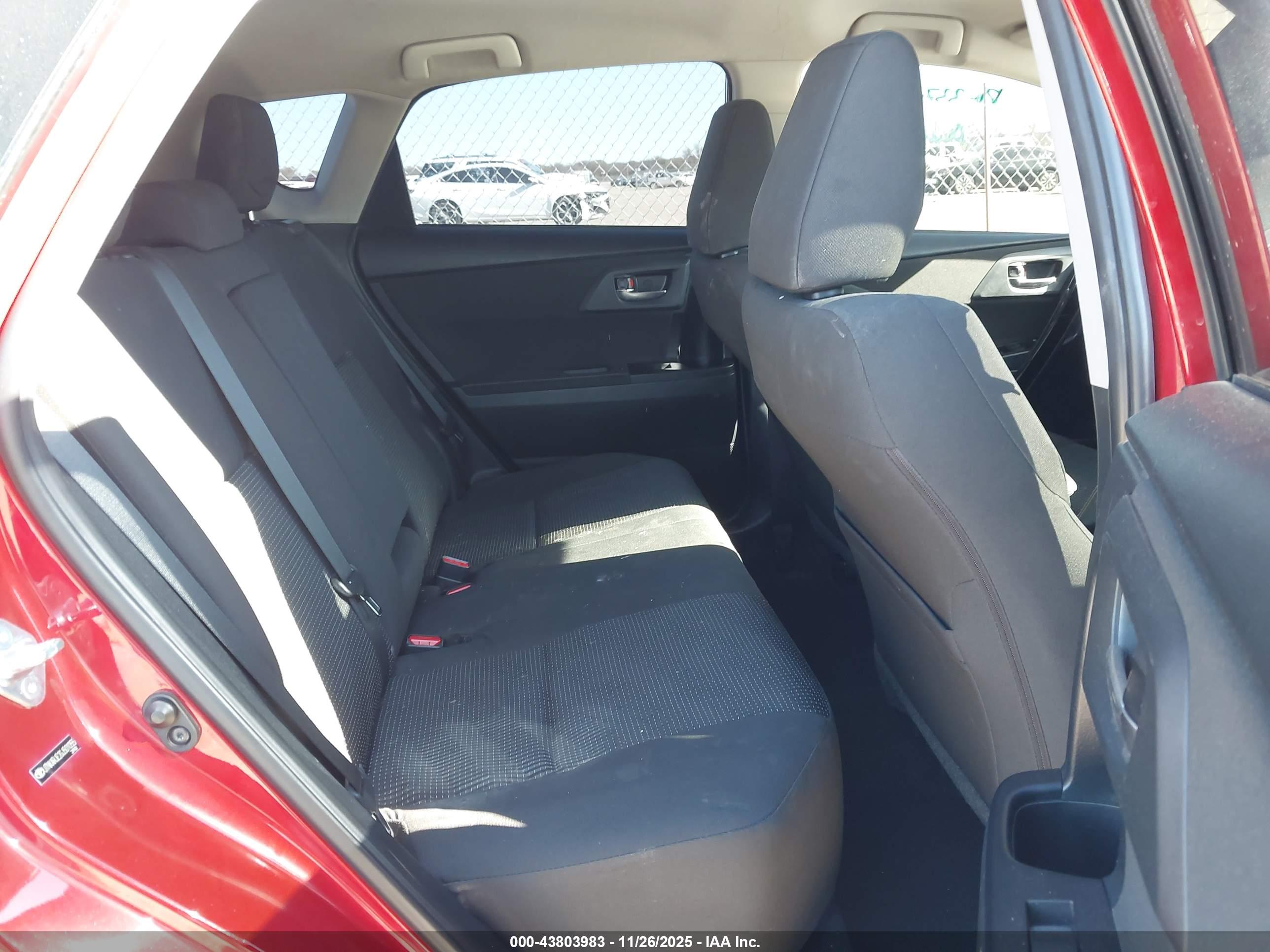 SCION IM image 8