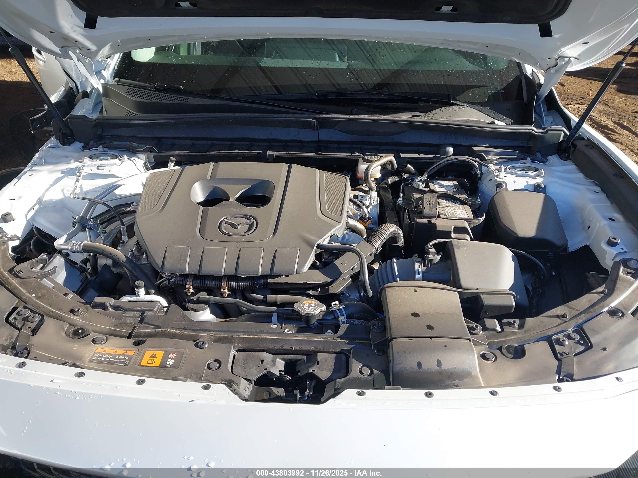 MAZDA CX-50 image 10