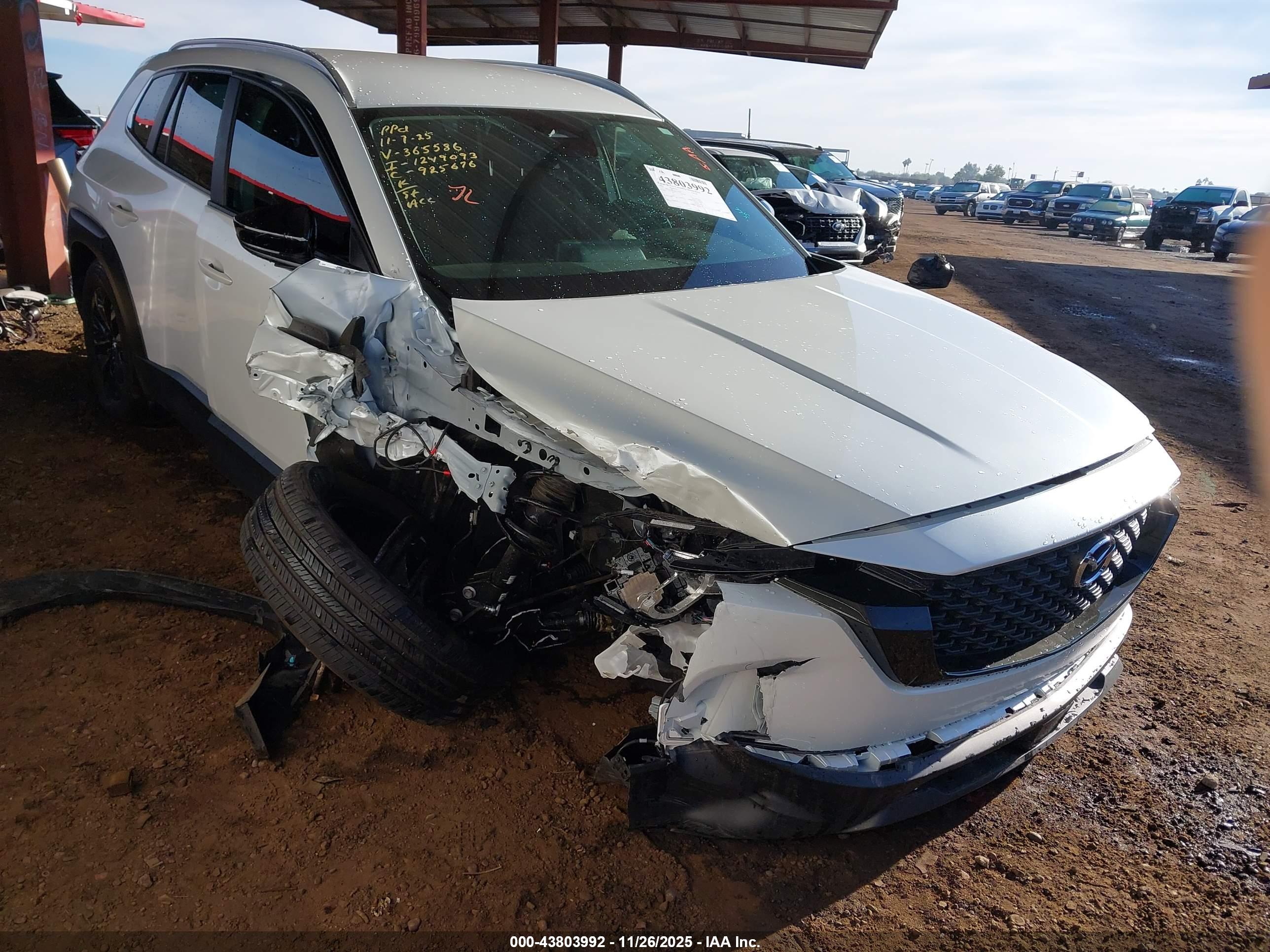 MAZDA CX-50 image 6