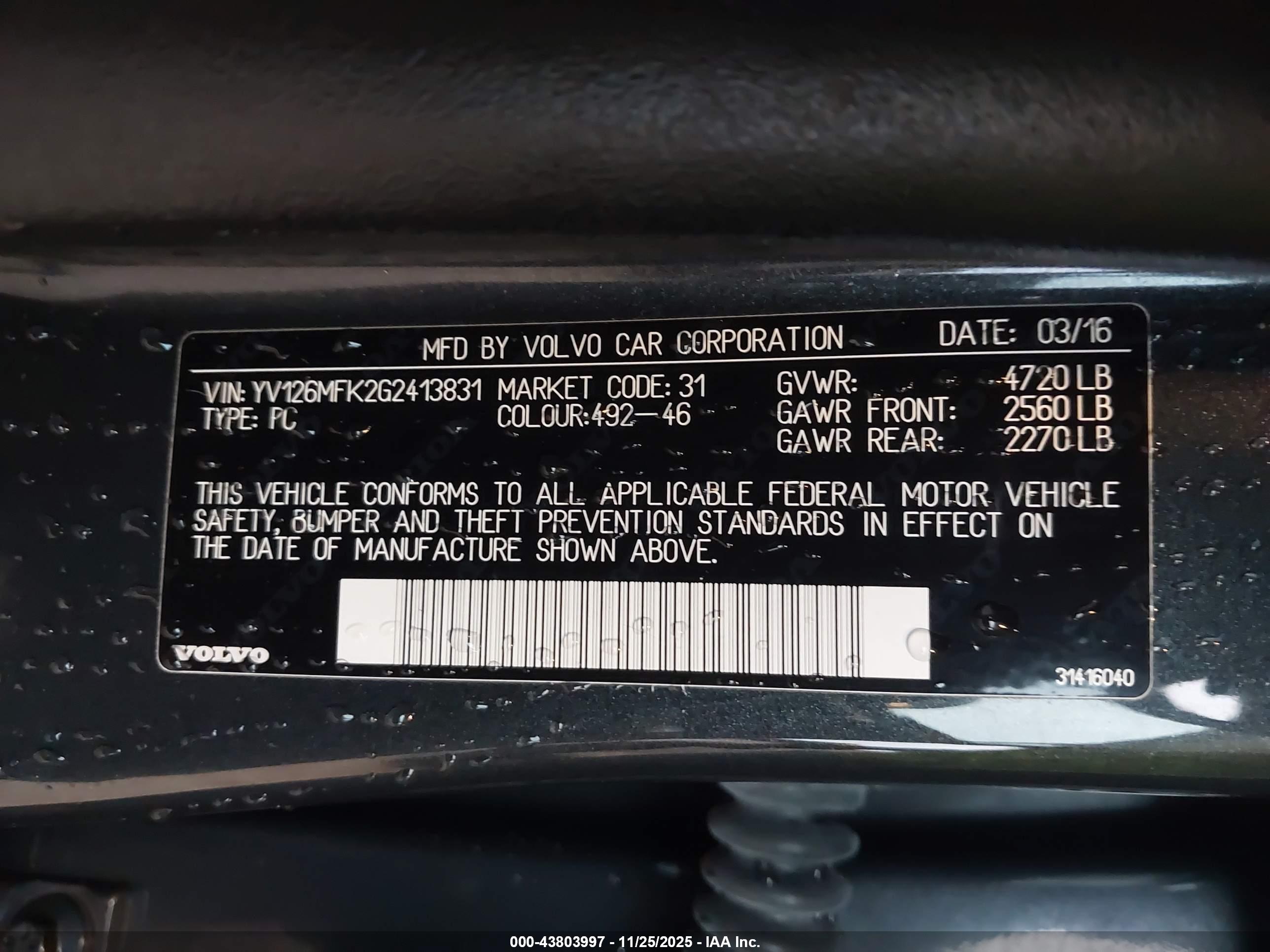 VOLVO S60 image 9