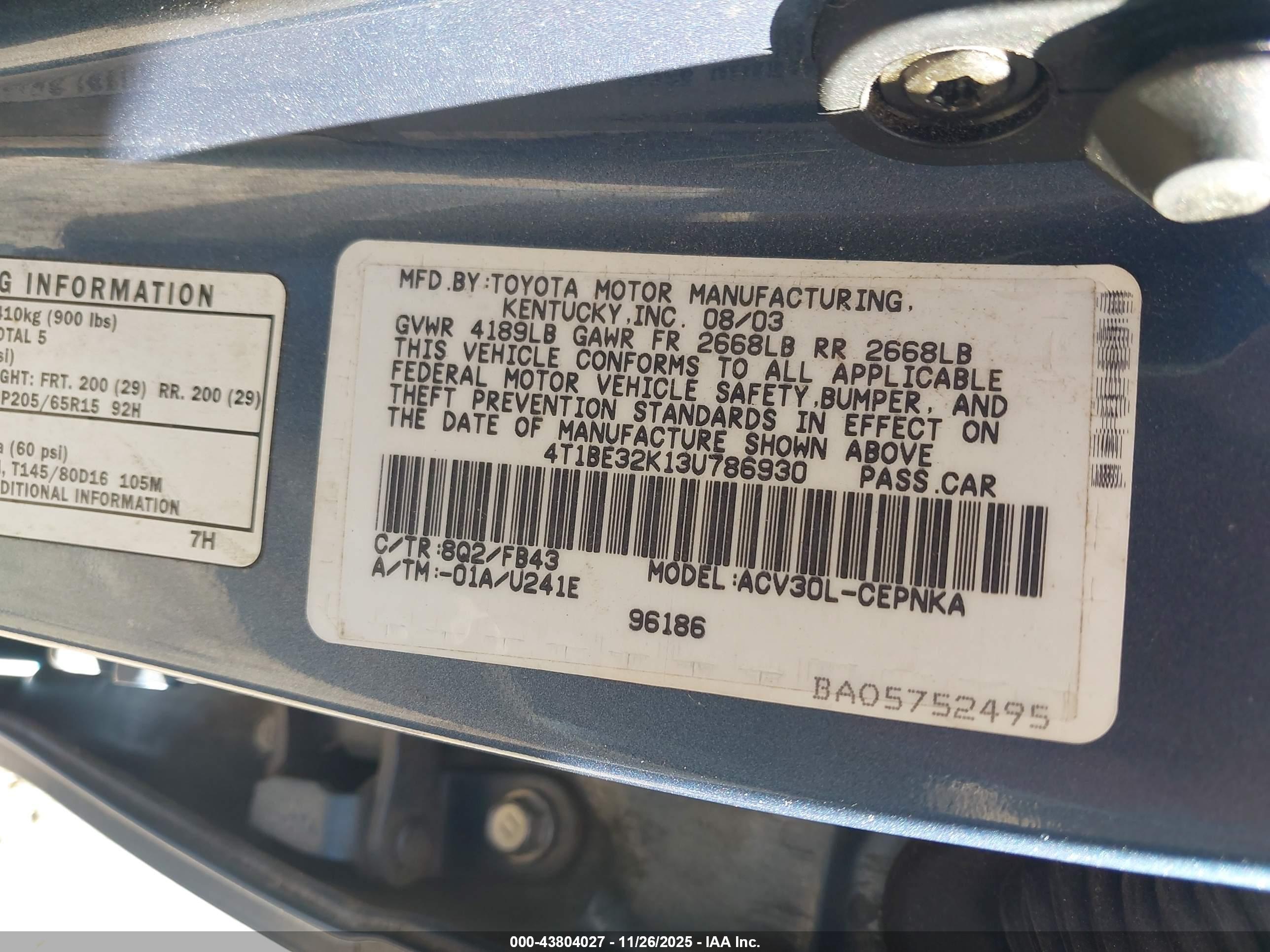 TOYOTA CAMRY image 9