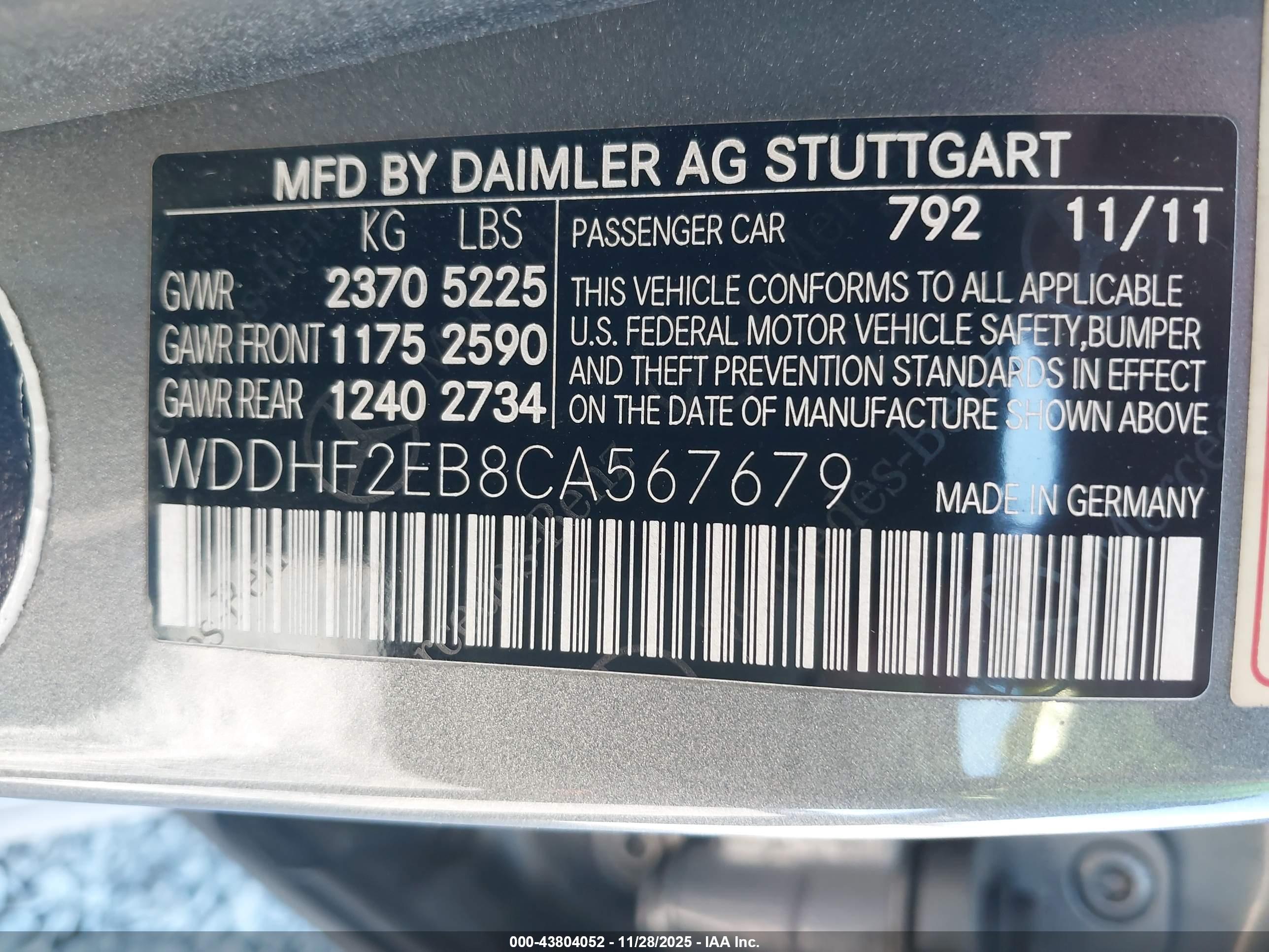 MERCEDES-BENZ E image 9