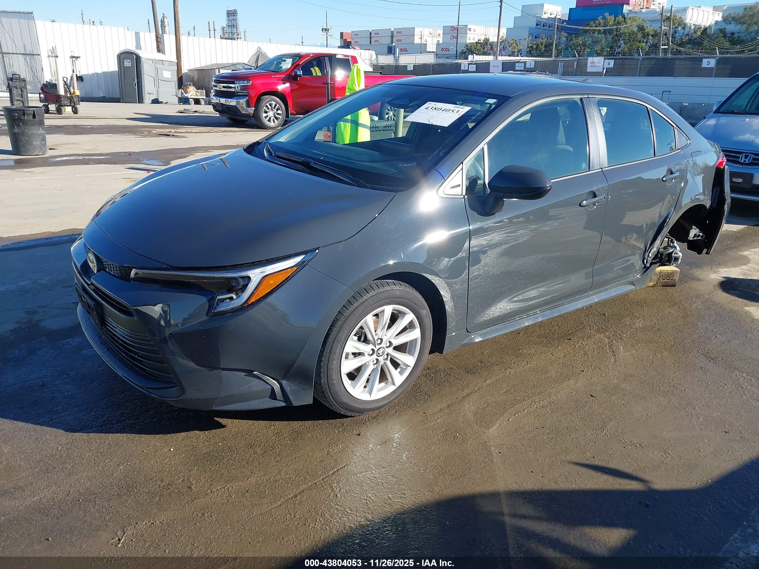 TOYOTA COROLLA image 2