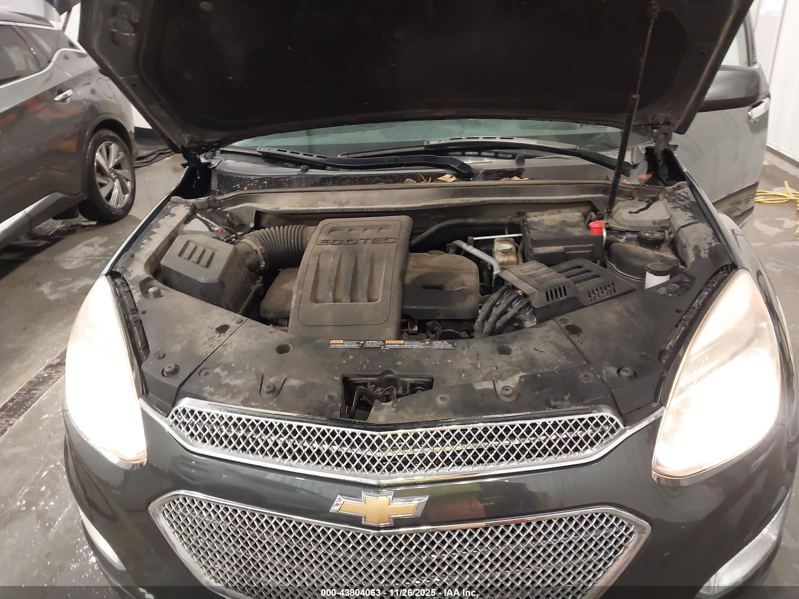 CHEVROLET EQUINOX image 10