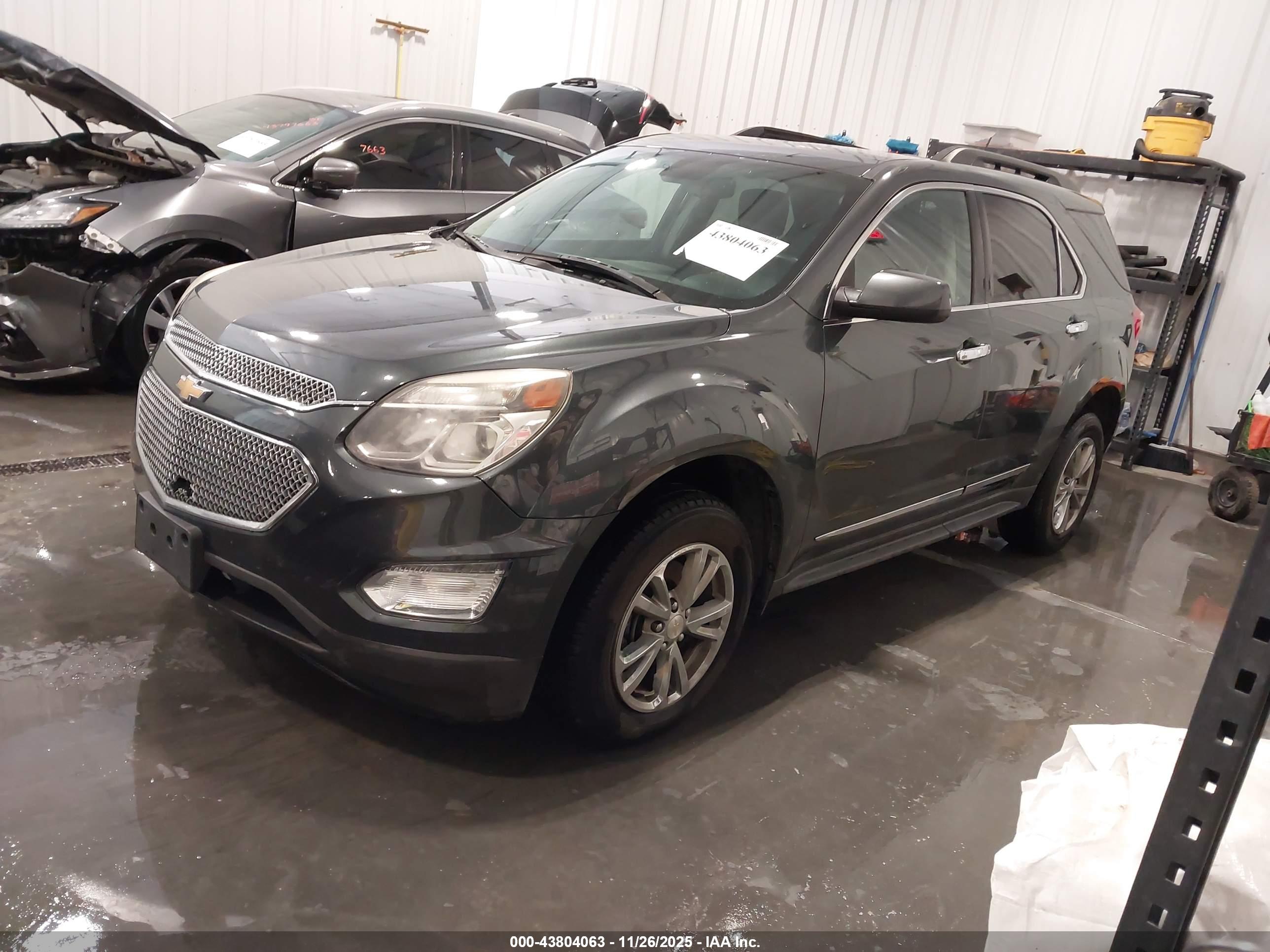 CHEVROLET EQUINOX image 2