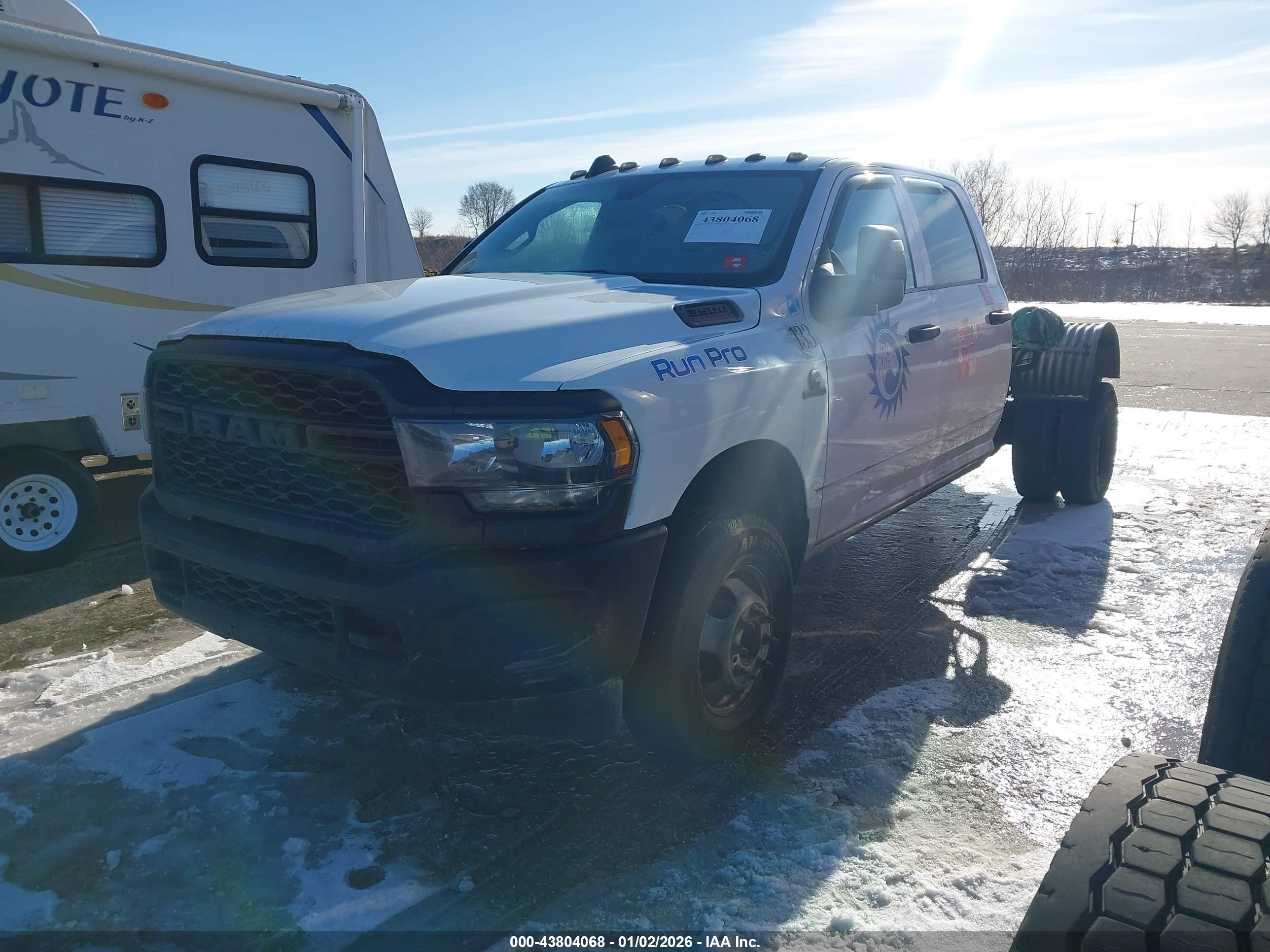 RAM 3500 image 2