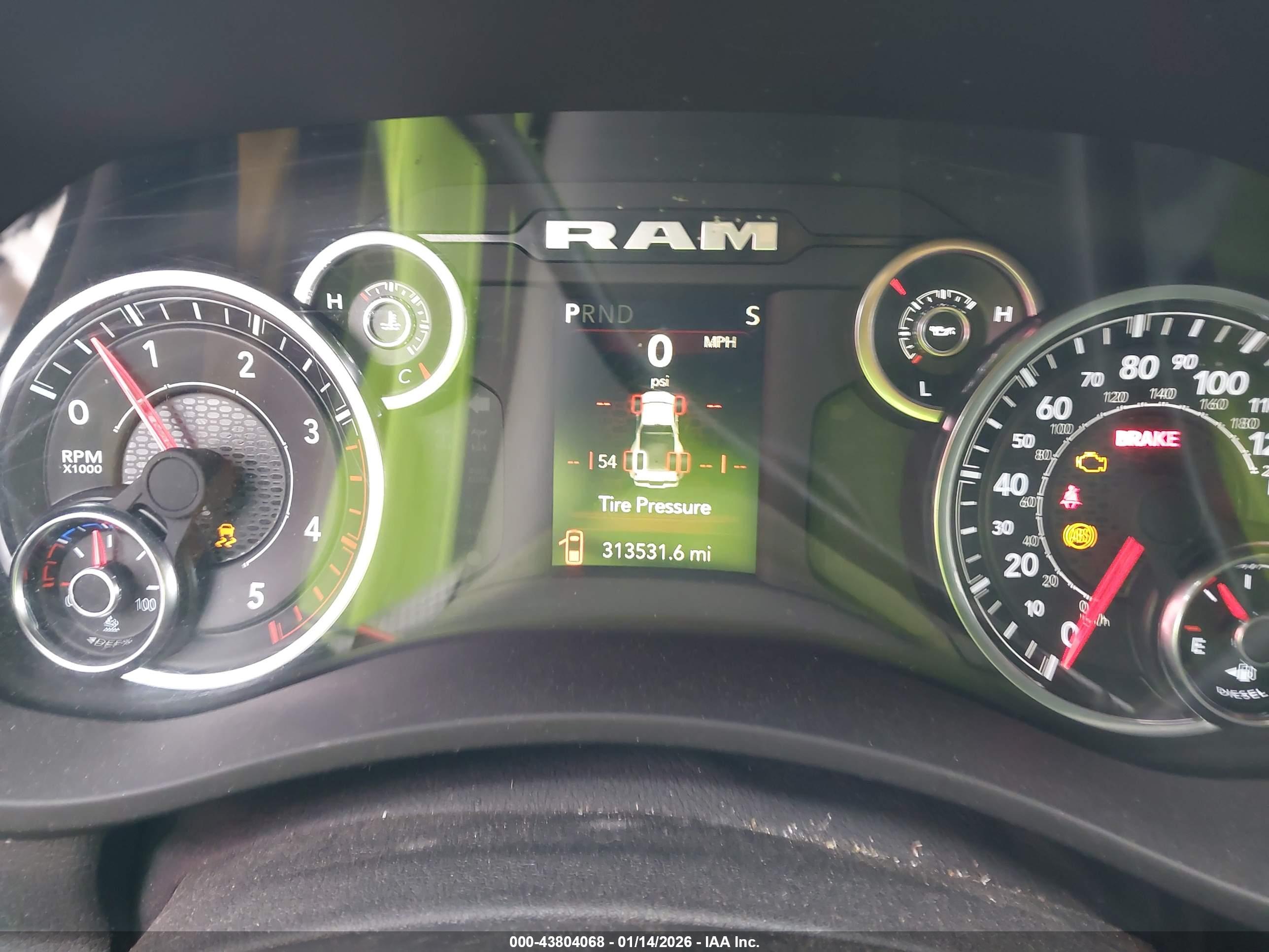 RAM 3500 image 6