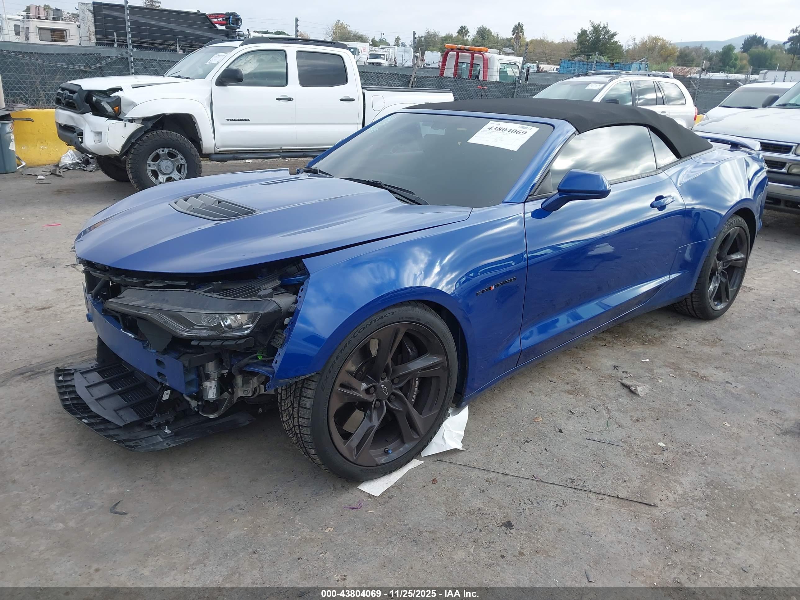 CHEVROLET CAMARO image 2