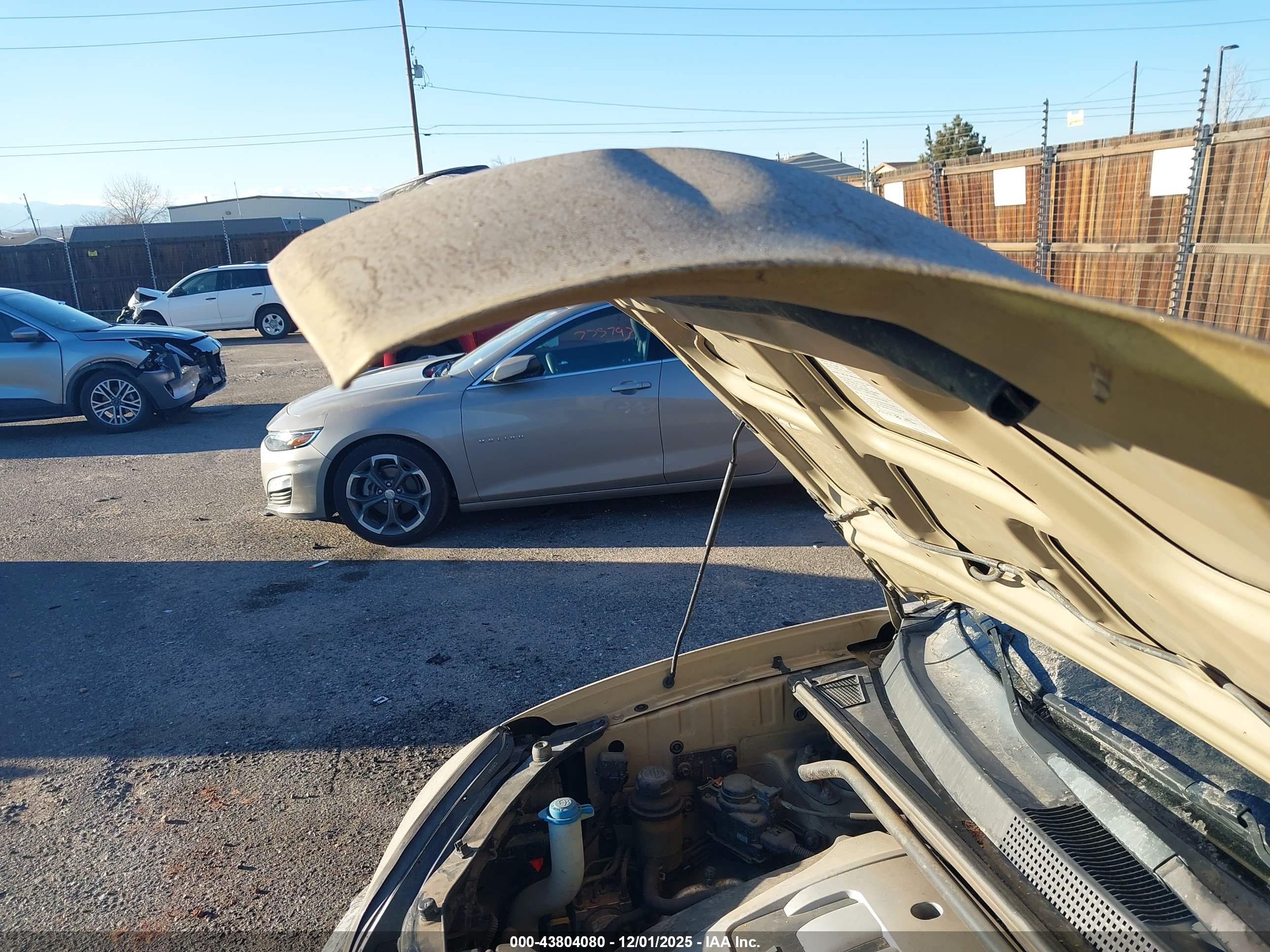 HYUNDAI TUCSON image 6