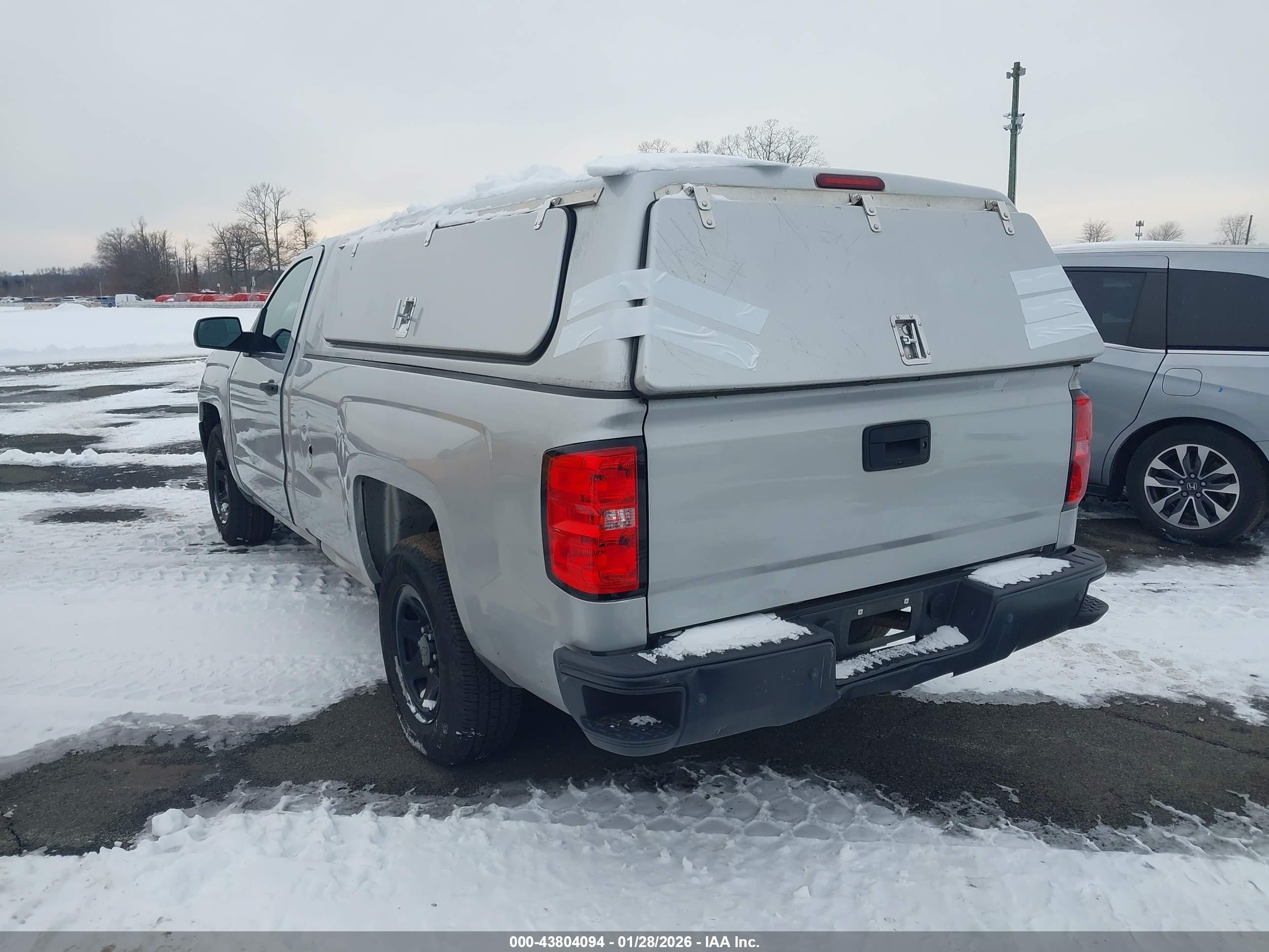 CHEVROLET SILVERADO image 3