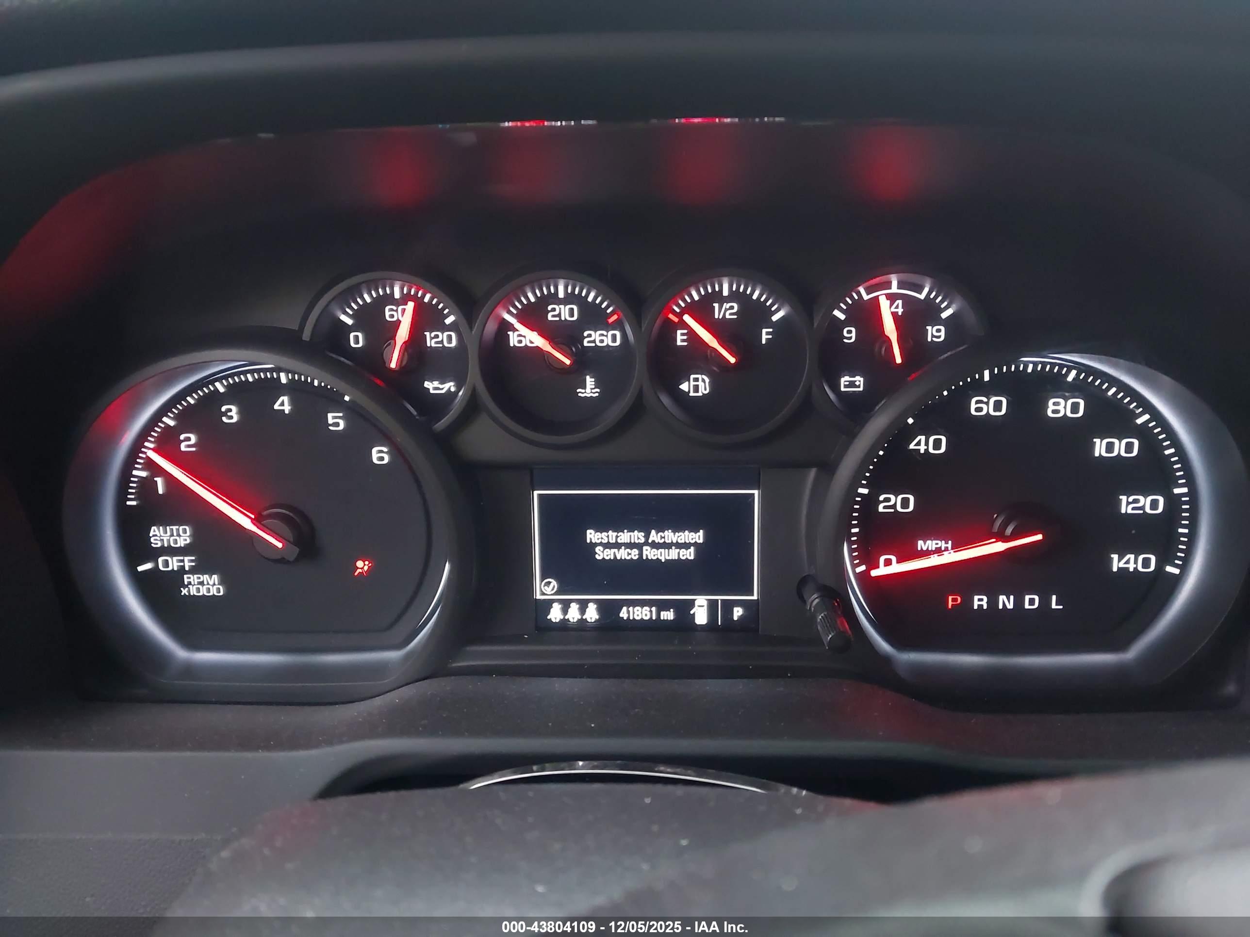 CHEVROLET SILVERADO image 7