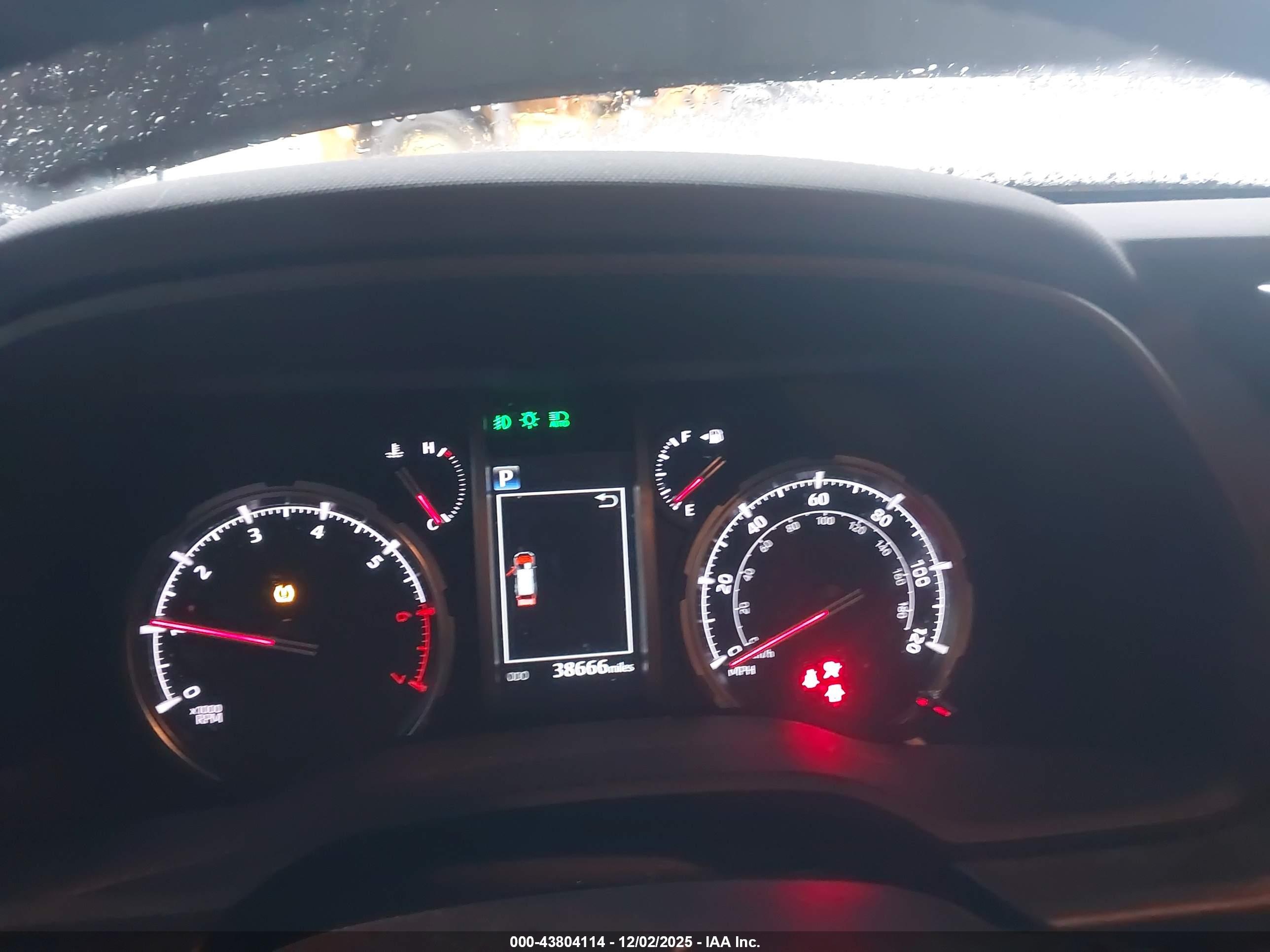 TOYOTA 4RUNNER image 7
