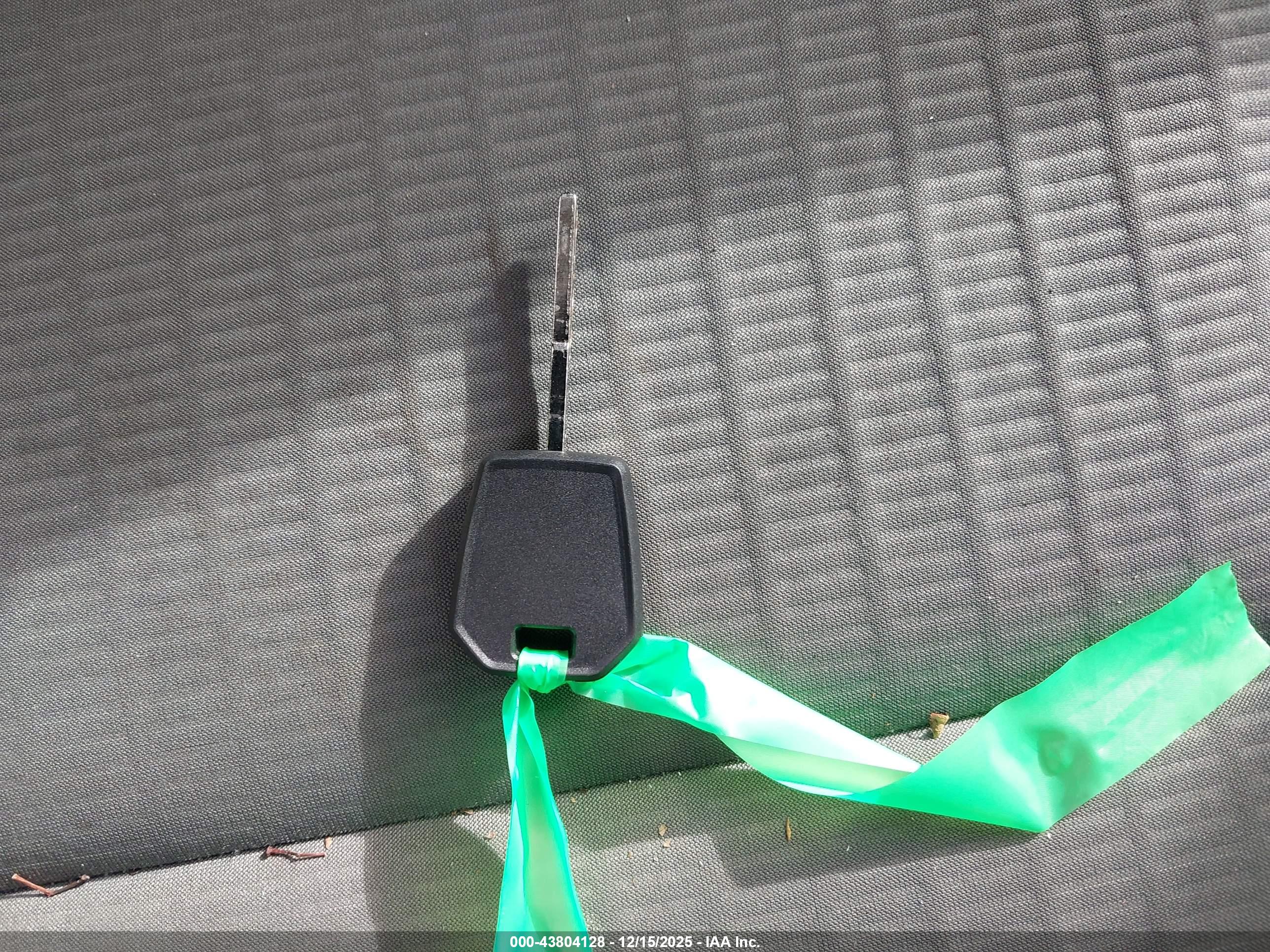 FORD ESCAPE image 11