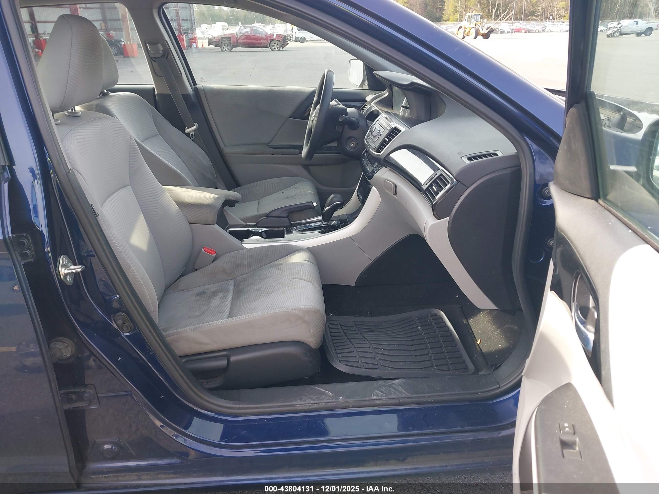 HONDA ACCORD image 5