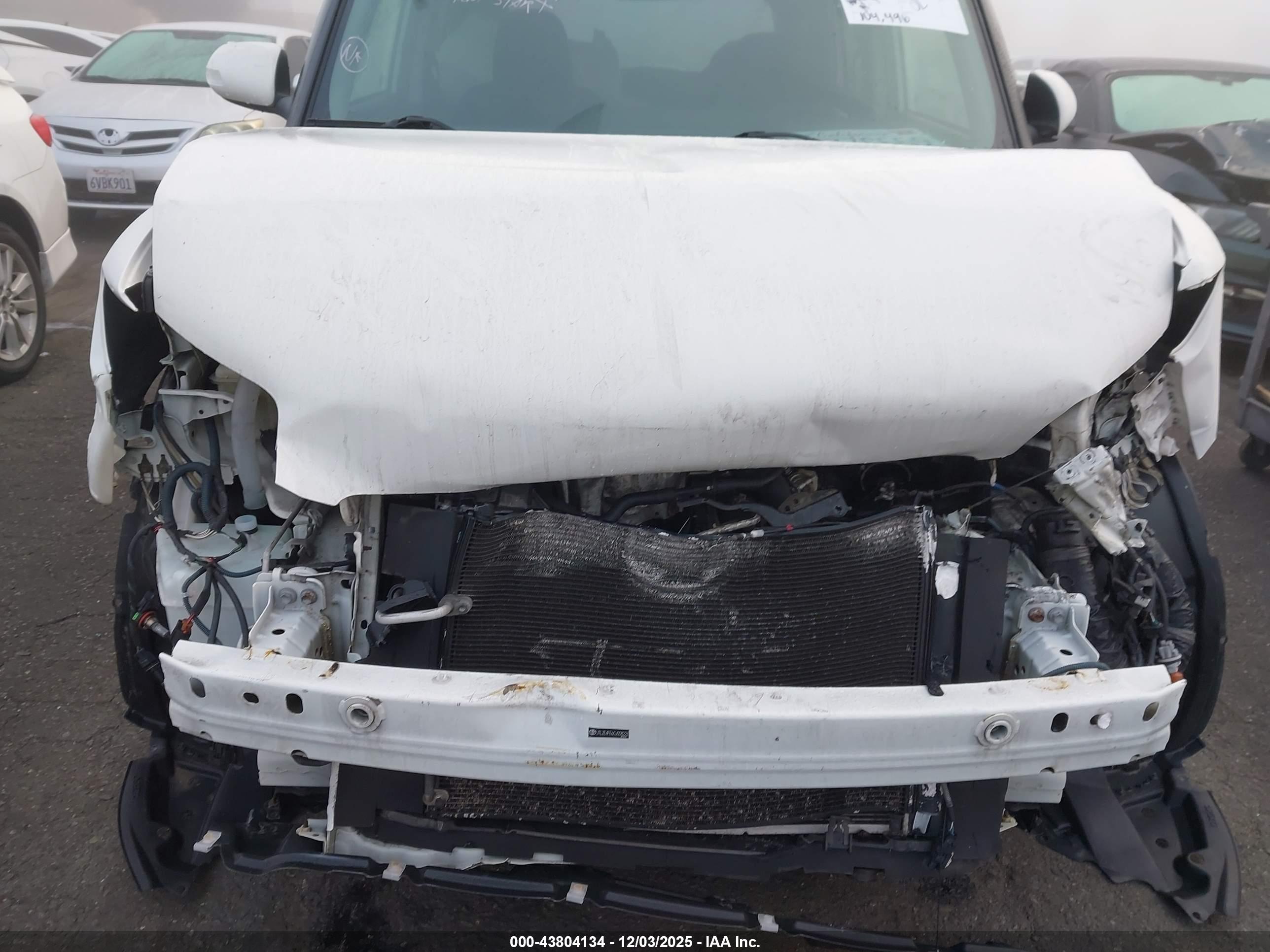 SCION XB image 6
