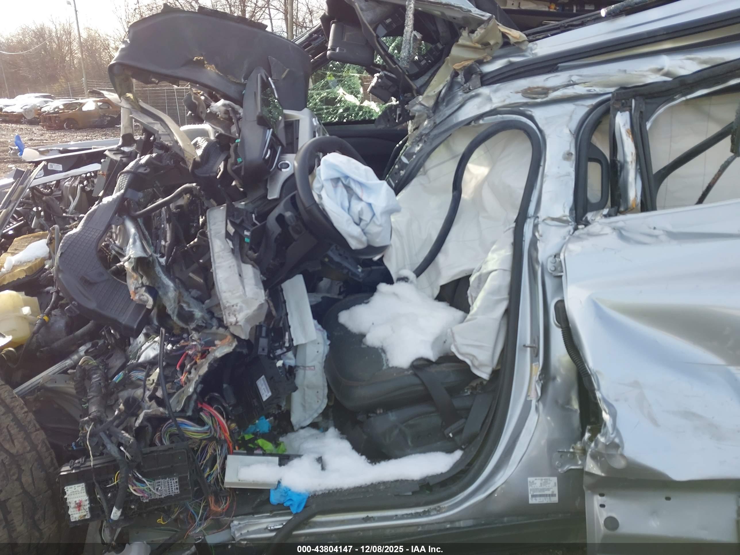 FORD EXPLORER image 5