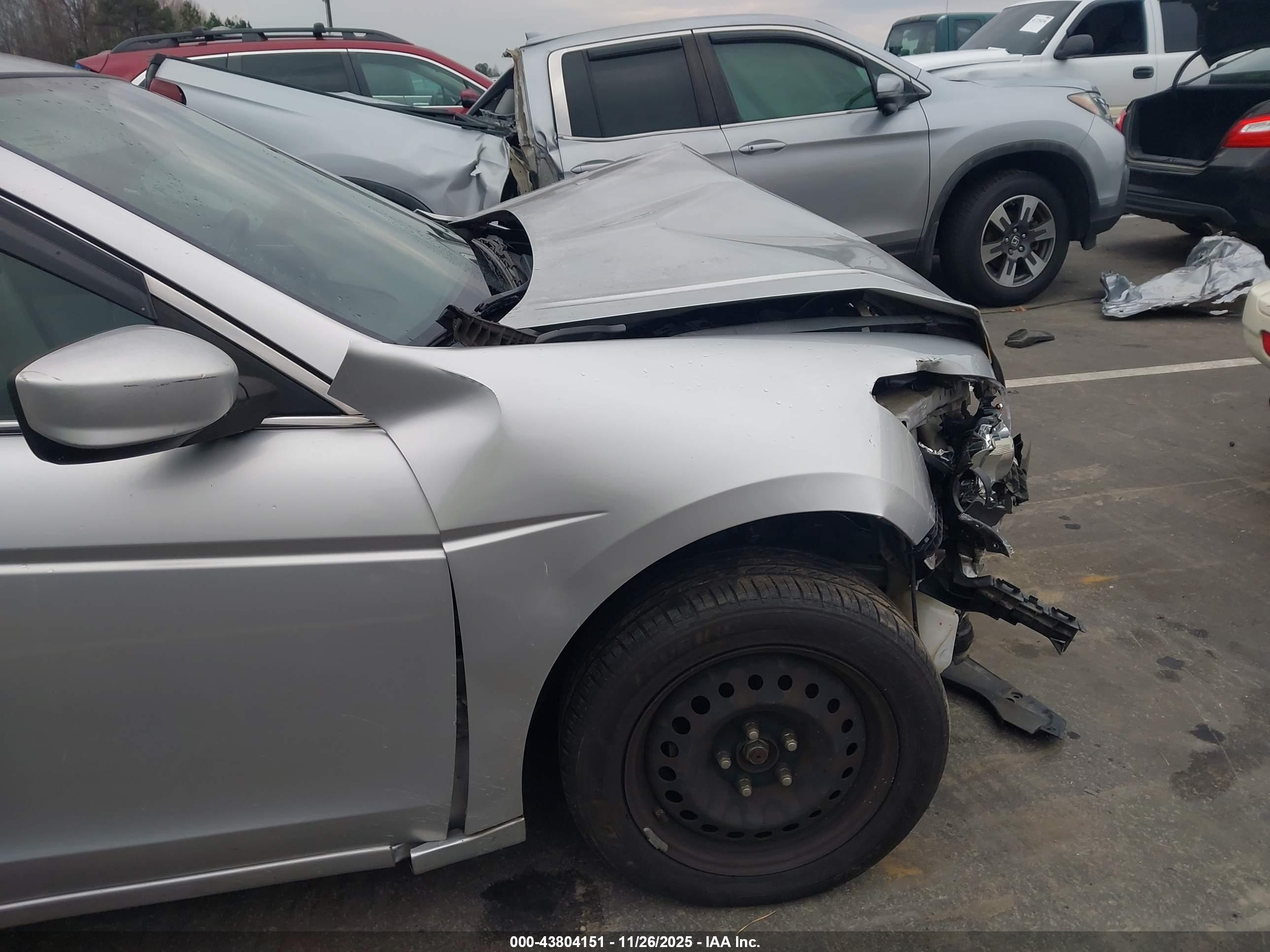 HONDA ACCORD image 6