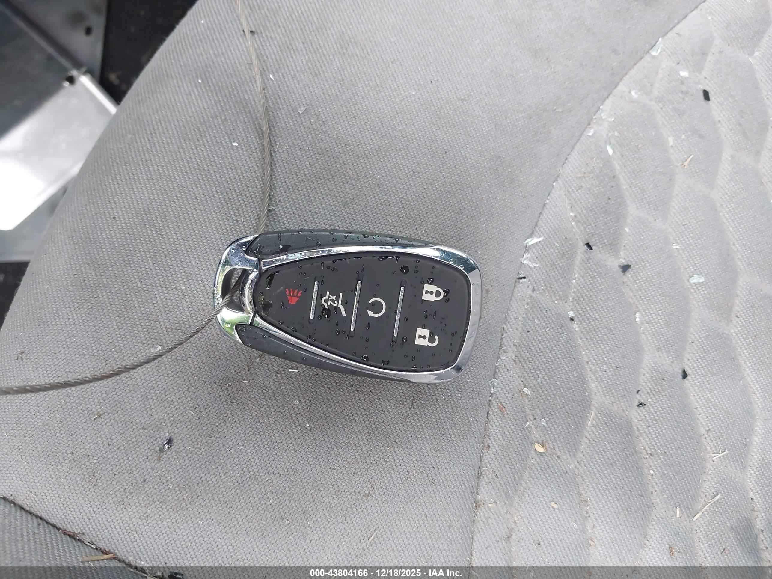 CHEVROLET EQUINOX image 11