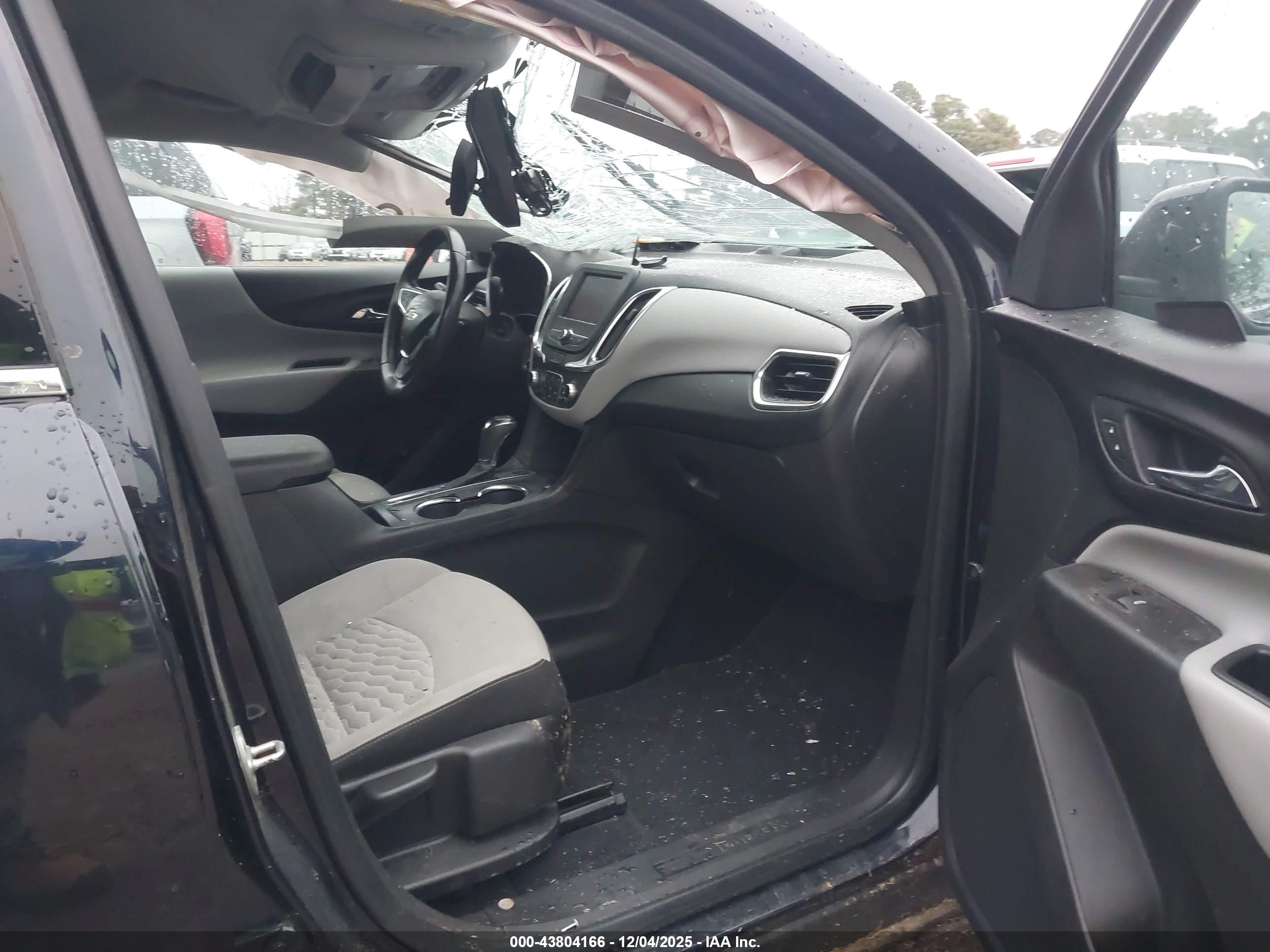 CHEVROLET EQUINOX image 5