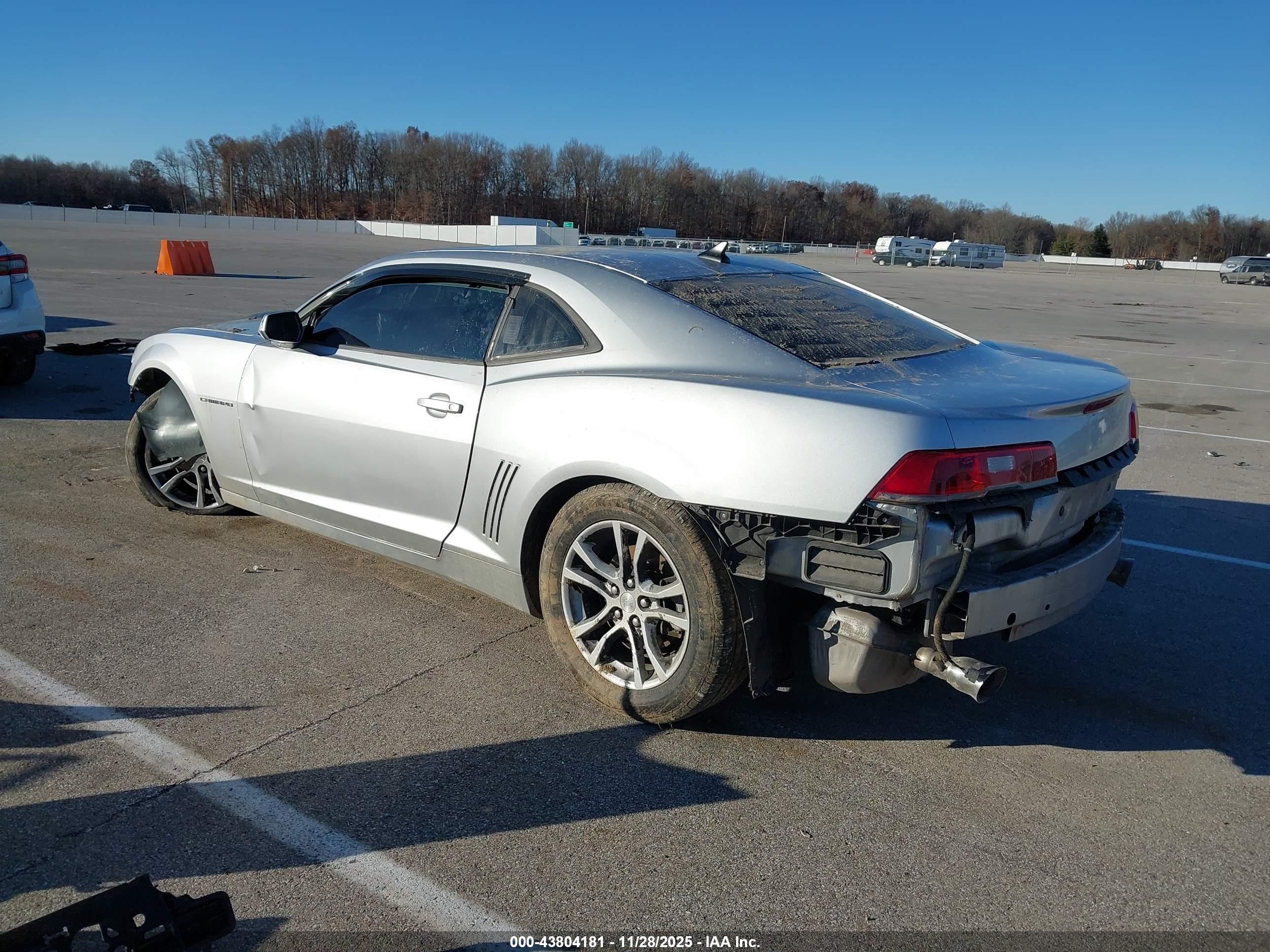 CHEVROLET CAMARO image 3