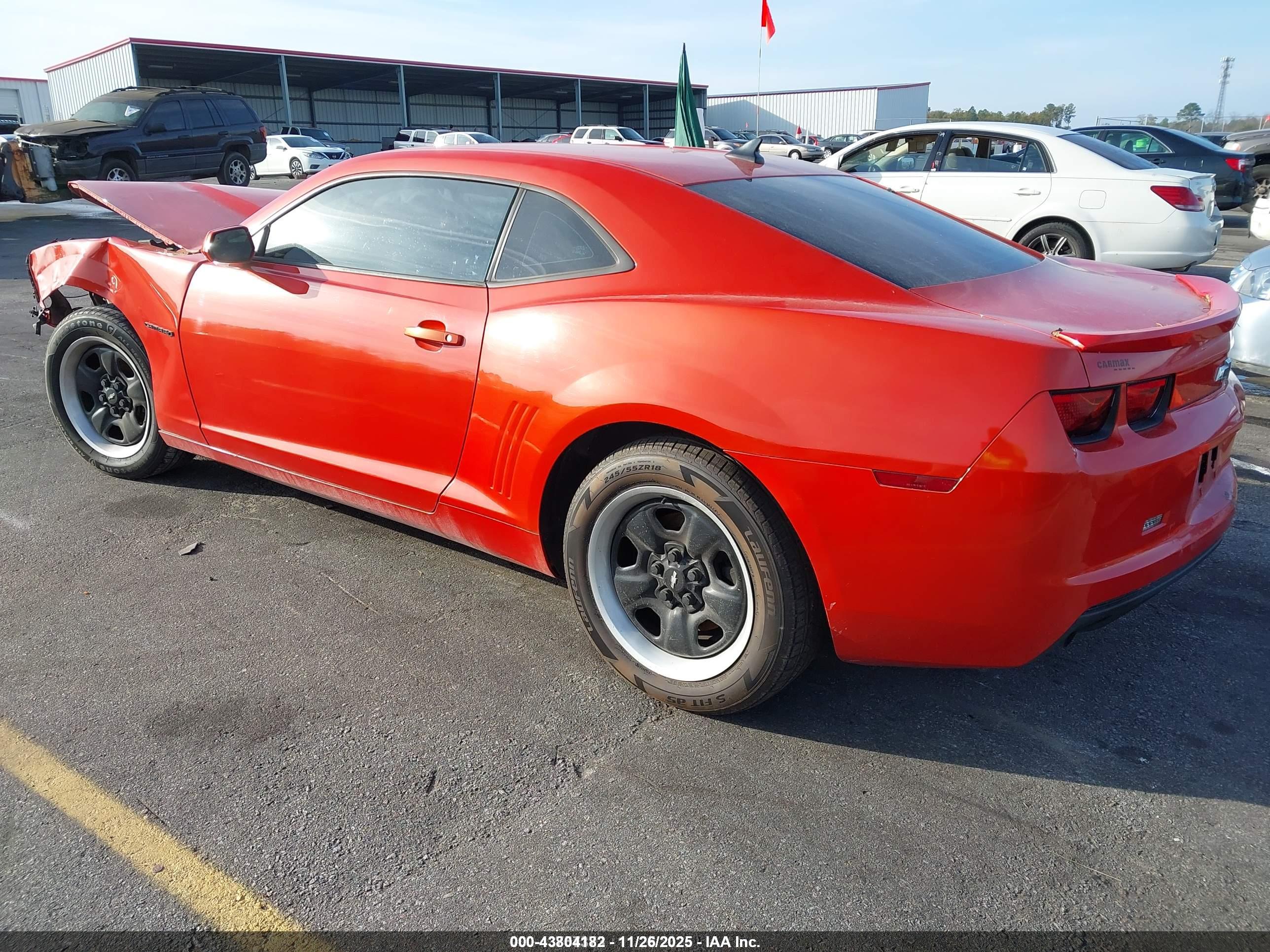 CHEVROLET CAMARO image 3