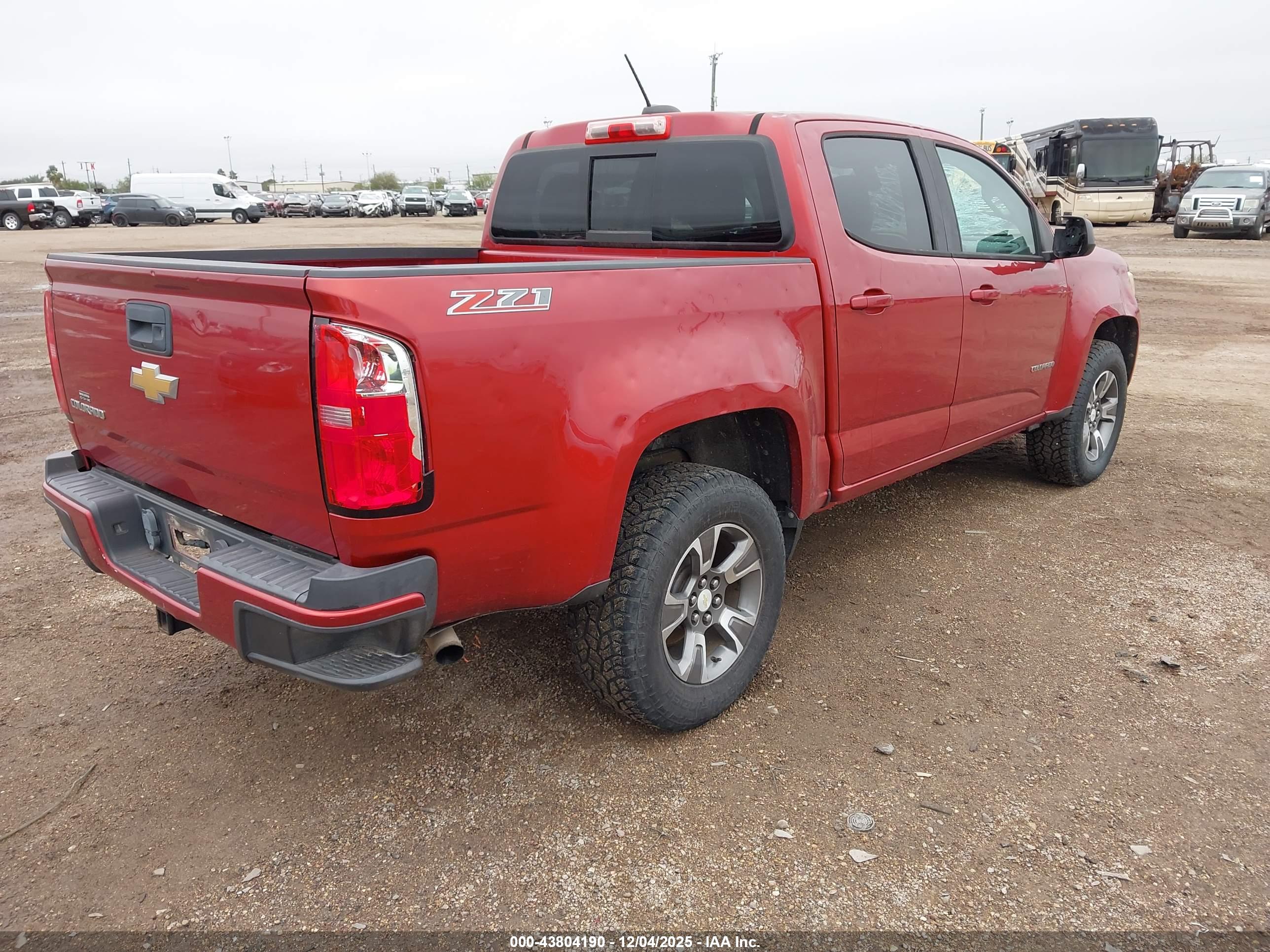 CHEVROLET COLORADO image 4