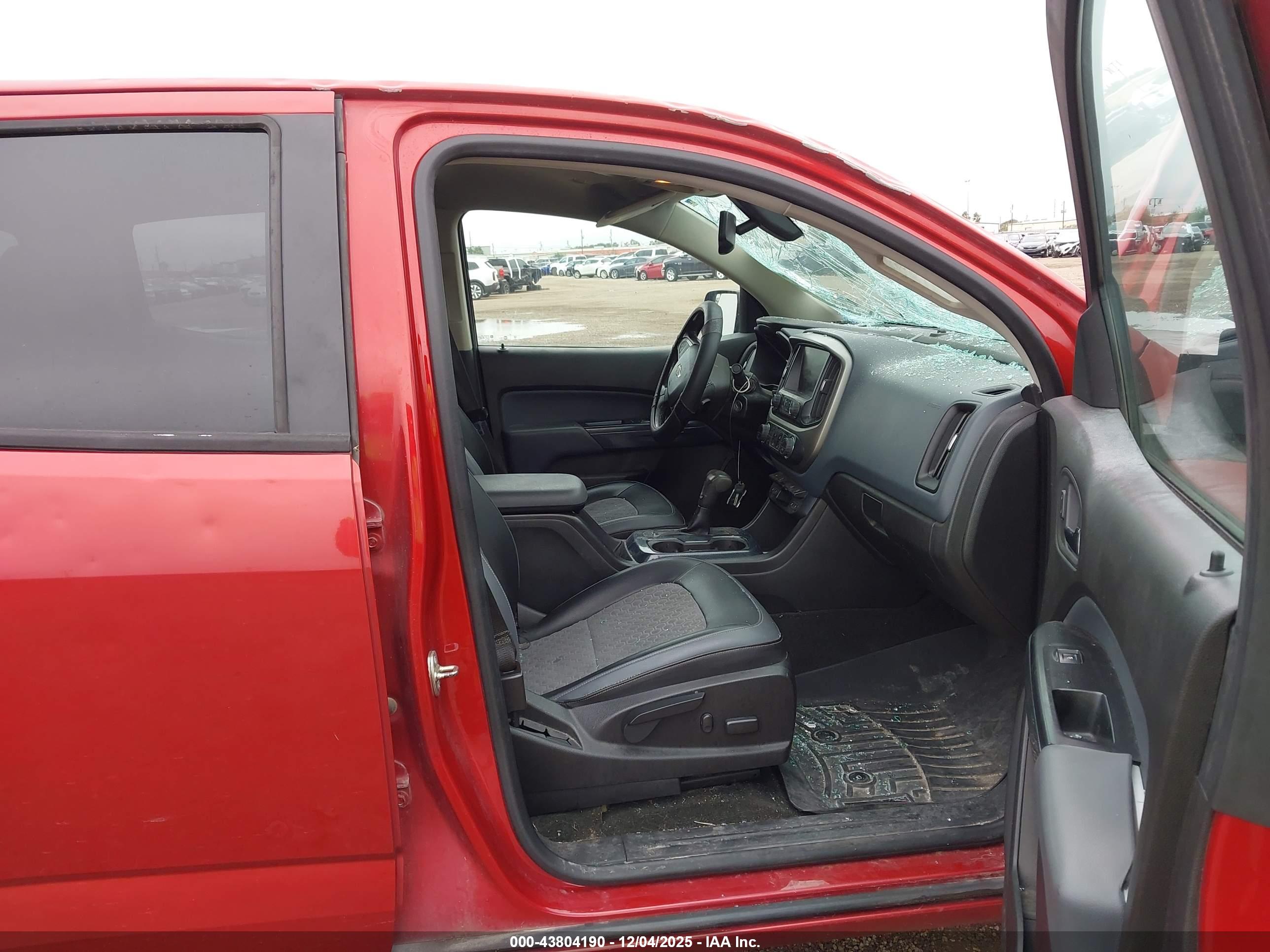 CHEVROLET COLORADO image 5