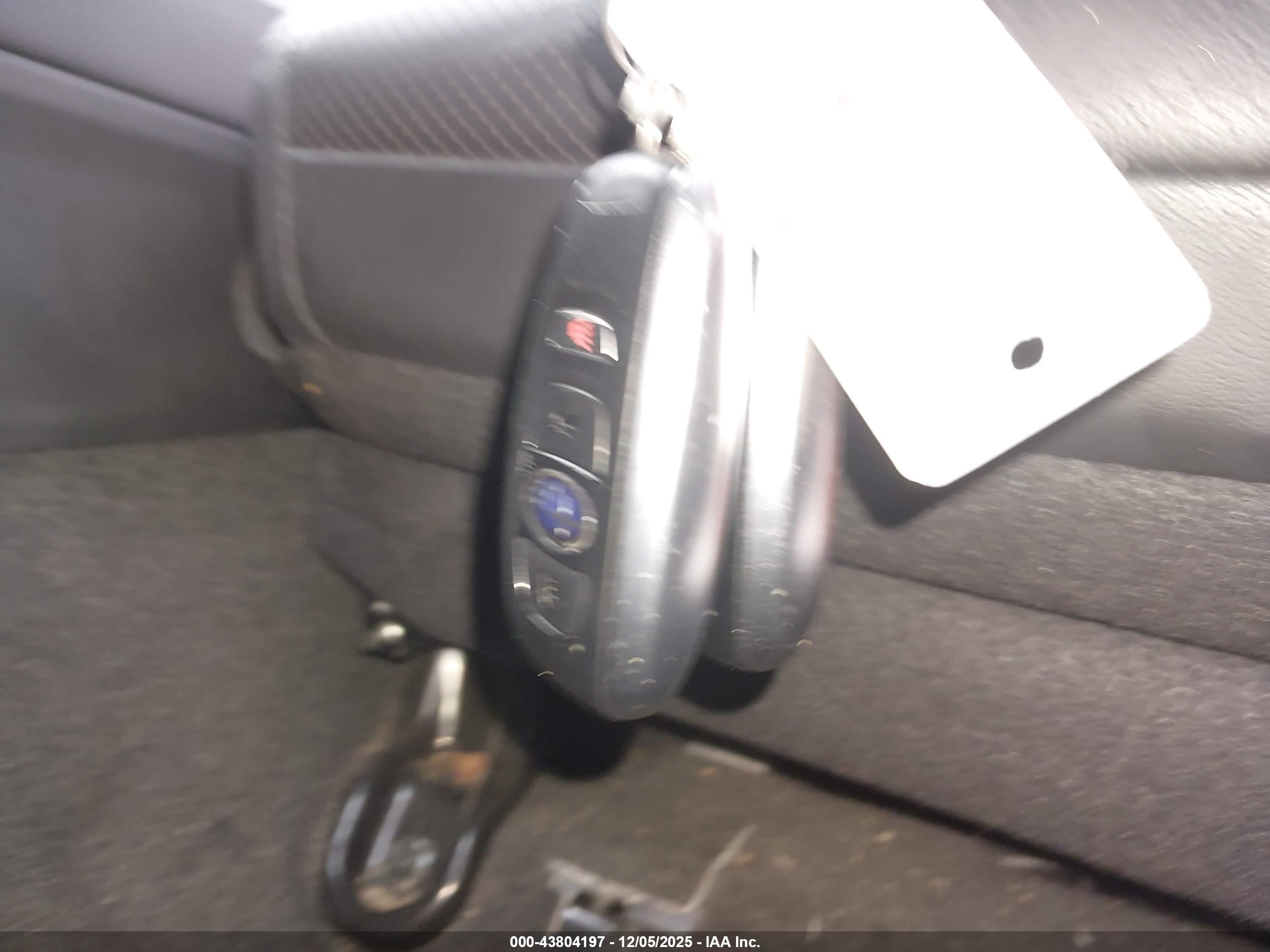 SUBARU FORESTER image 11