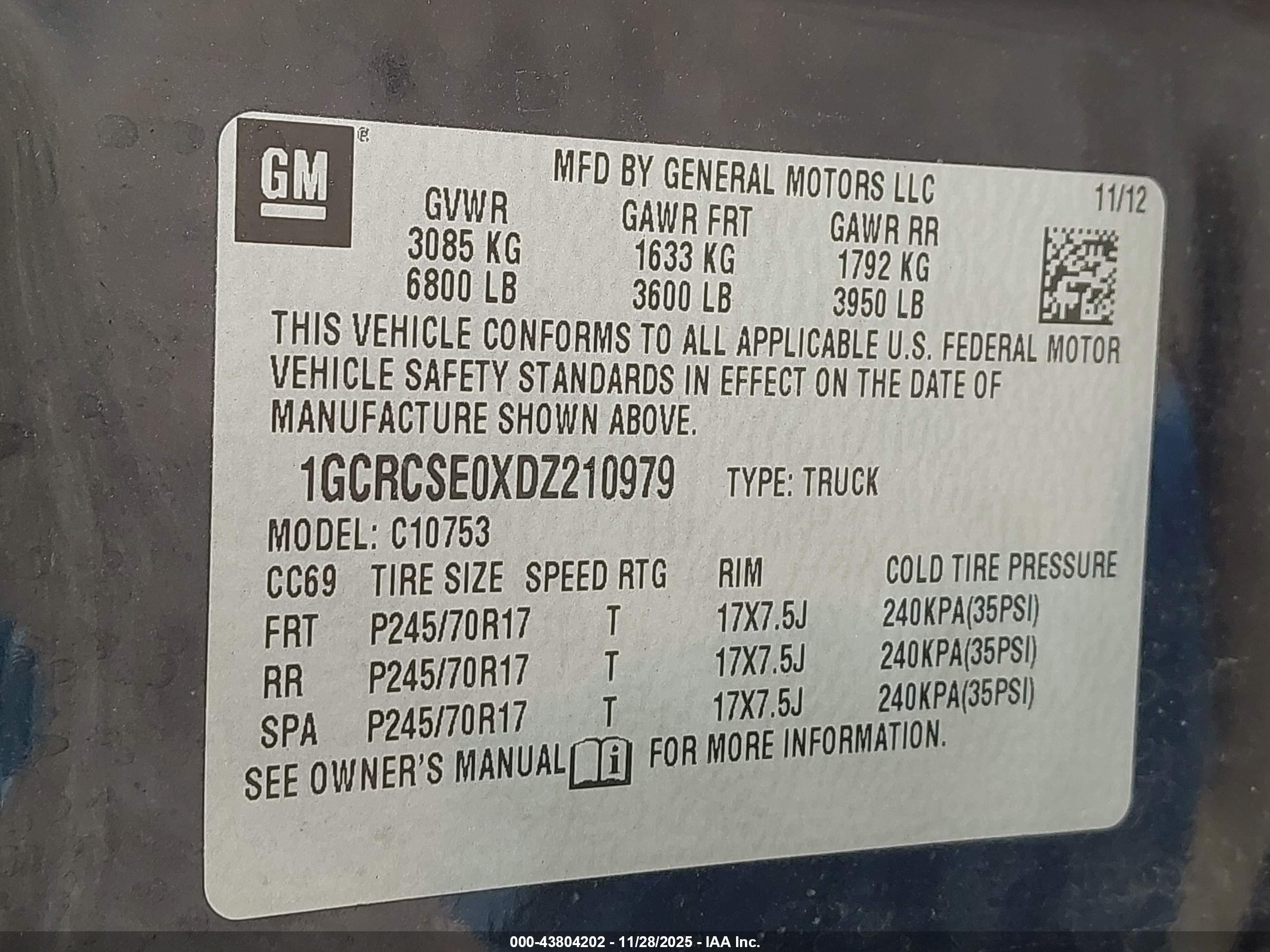 CHEVROLET SILVERADO image 9