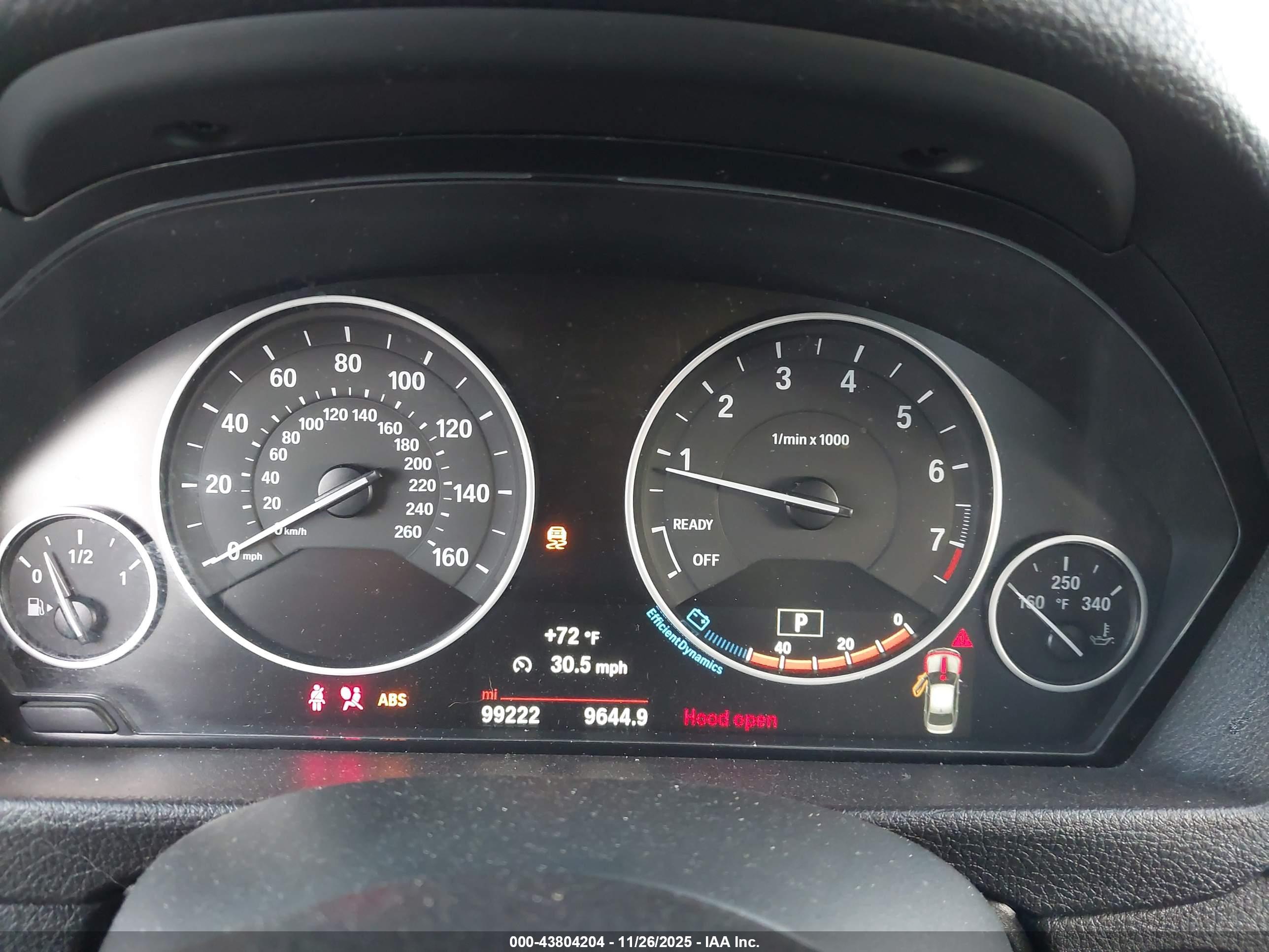 BMW 320I image 7