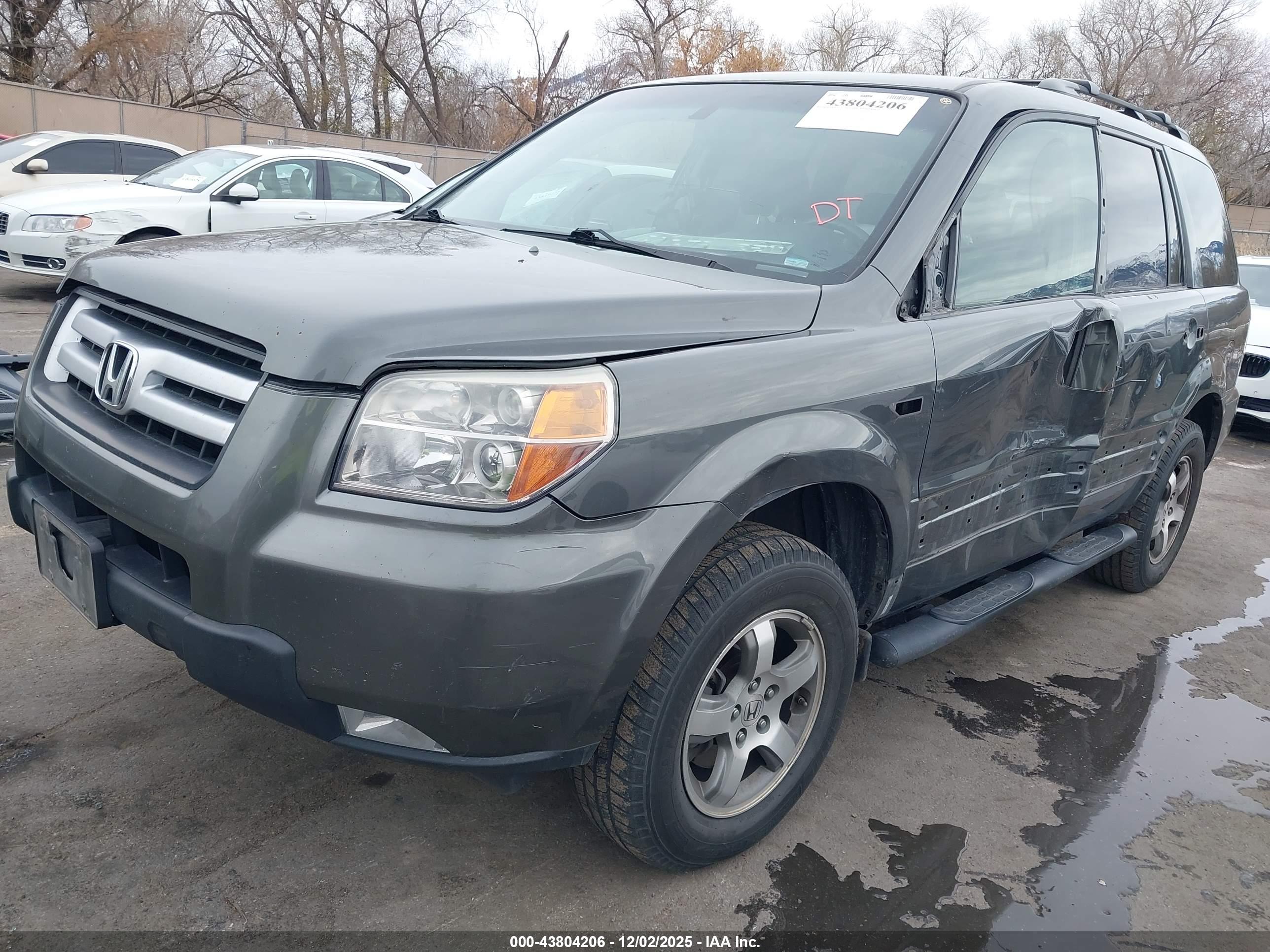 HONDA PILOT image 2