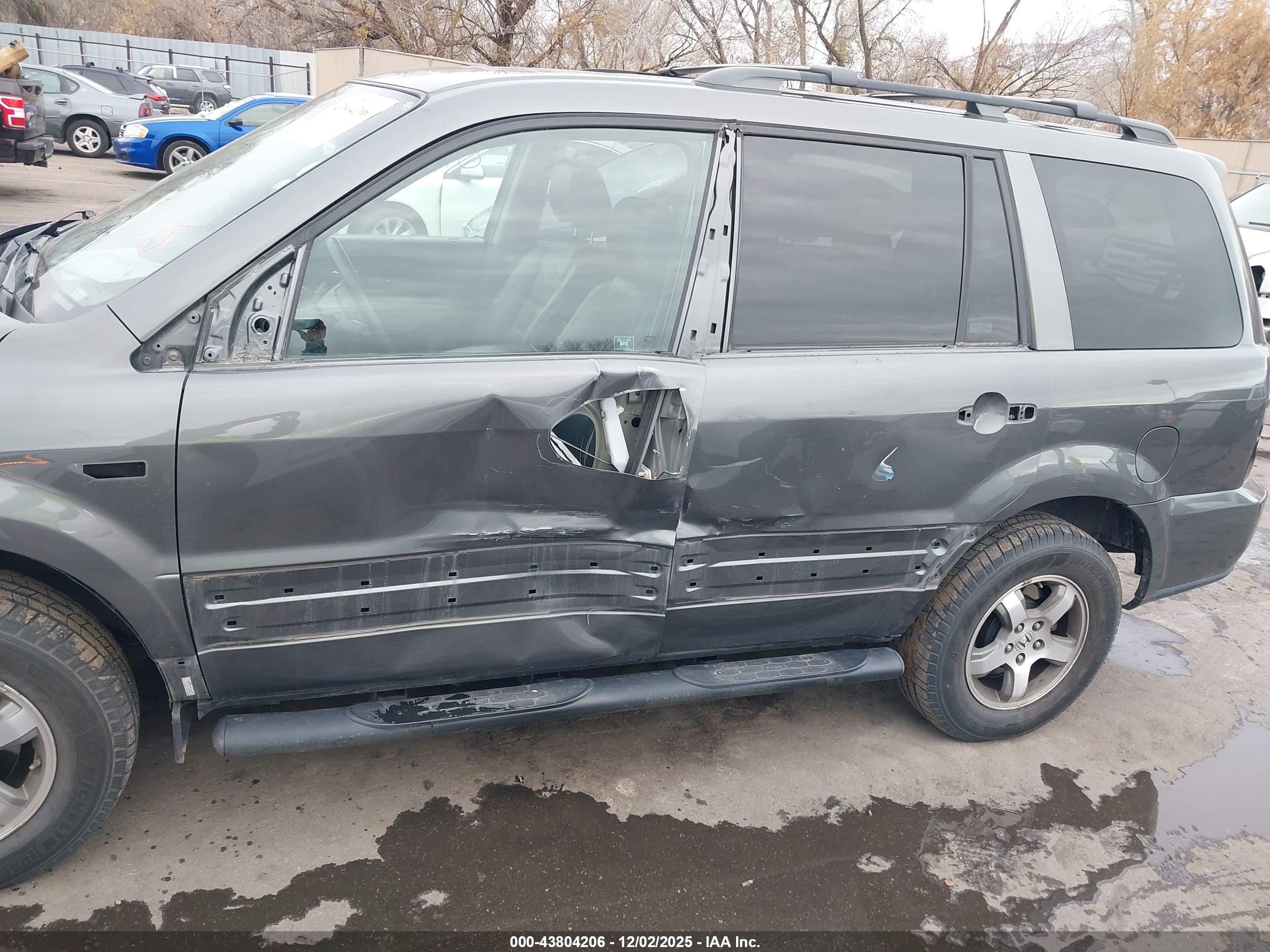 HONDA PILOT image 6