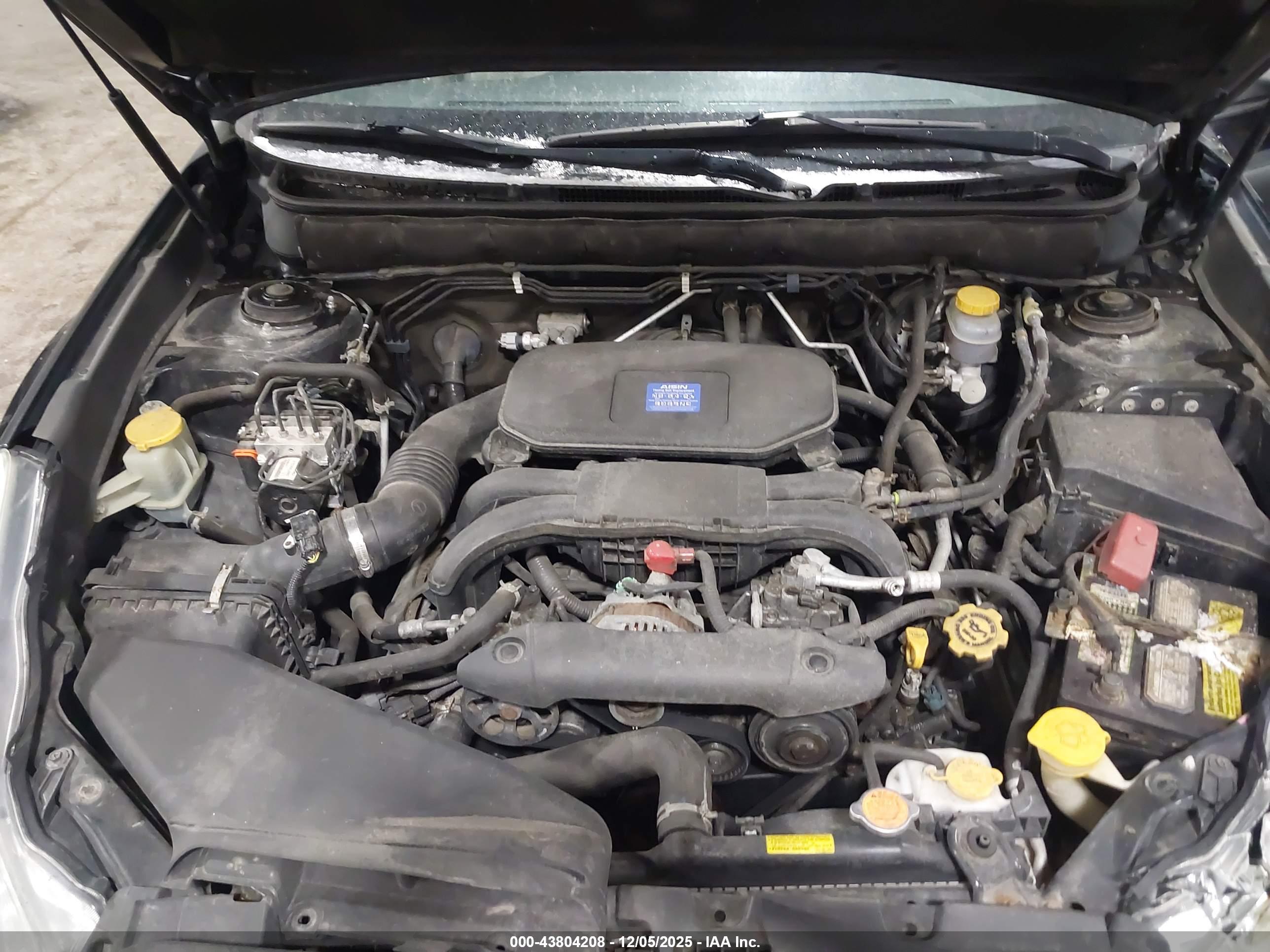 SUBARU OUTBACK image 10