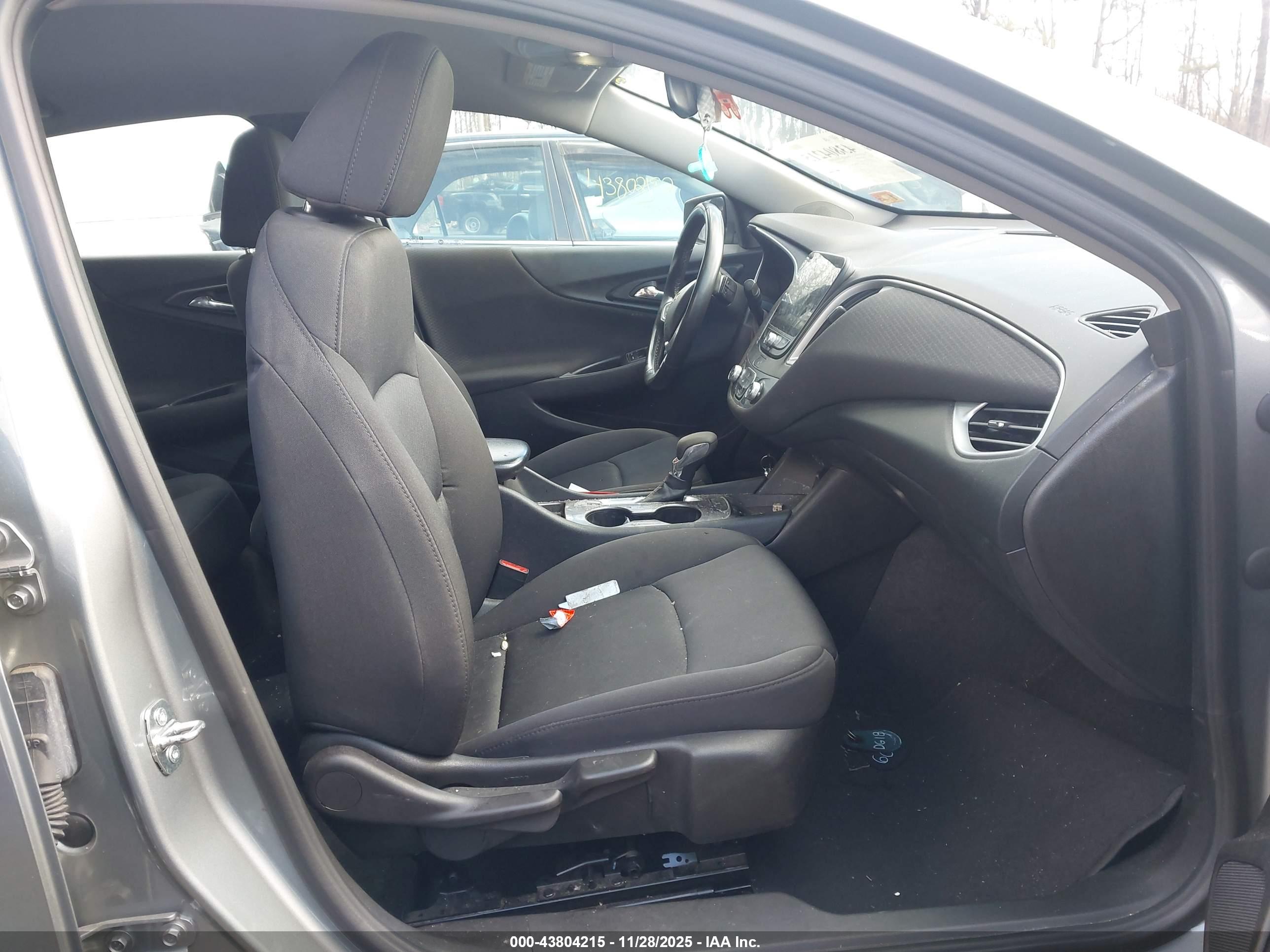 CHEVROLET MALIBU image 5