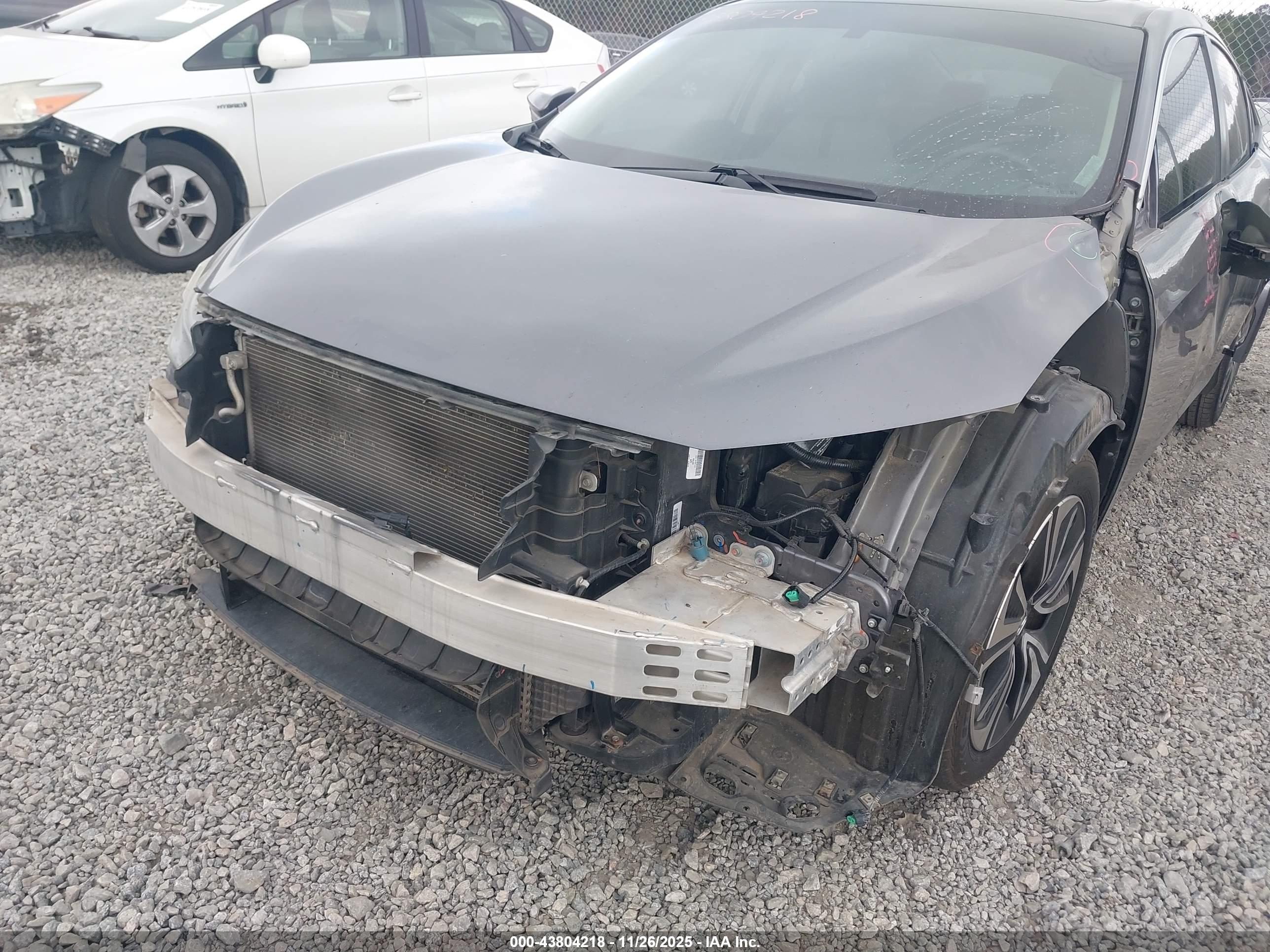 HONDA CIVIC image 6