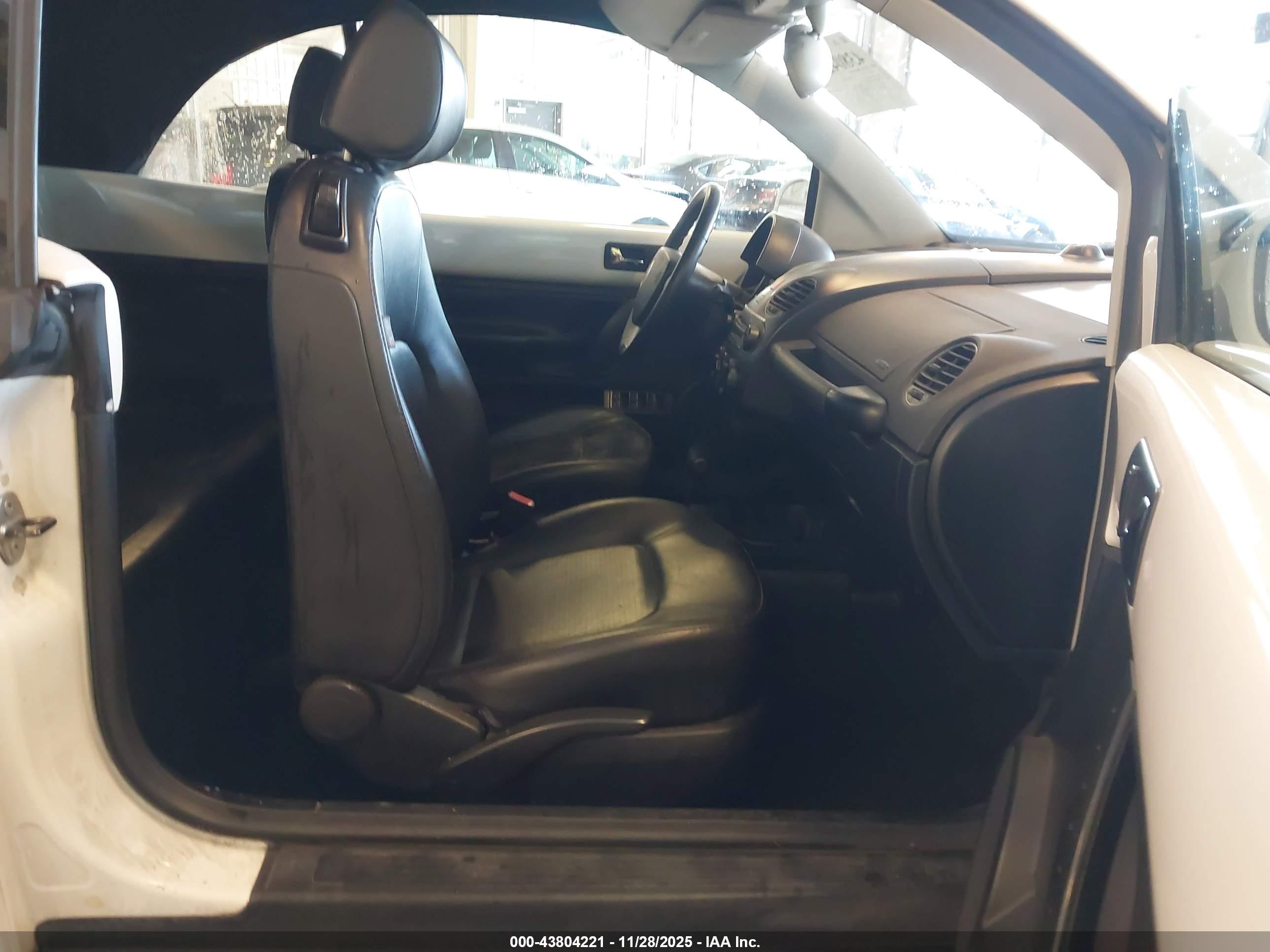 VOLKSWAGEN NEW image 5