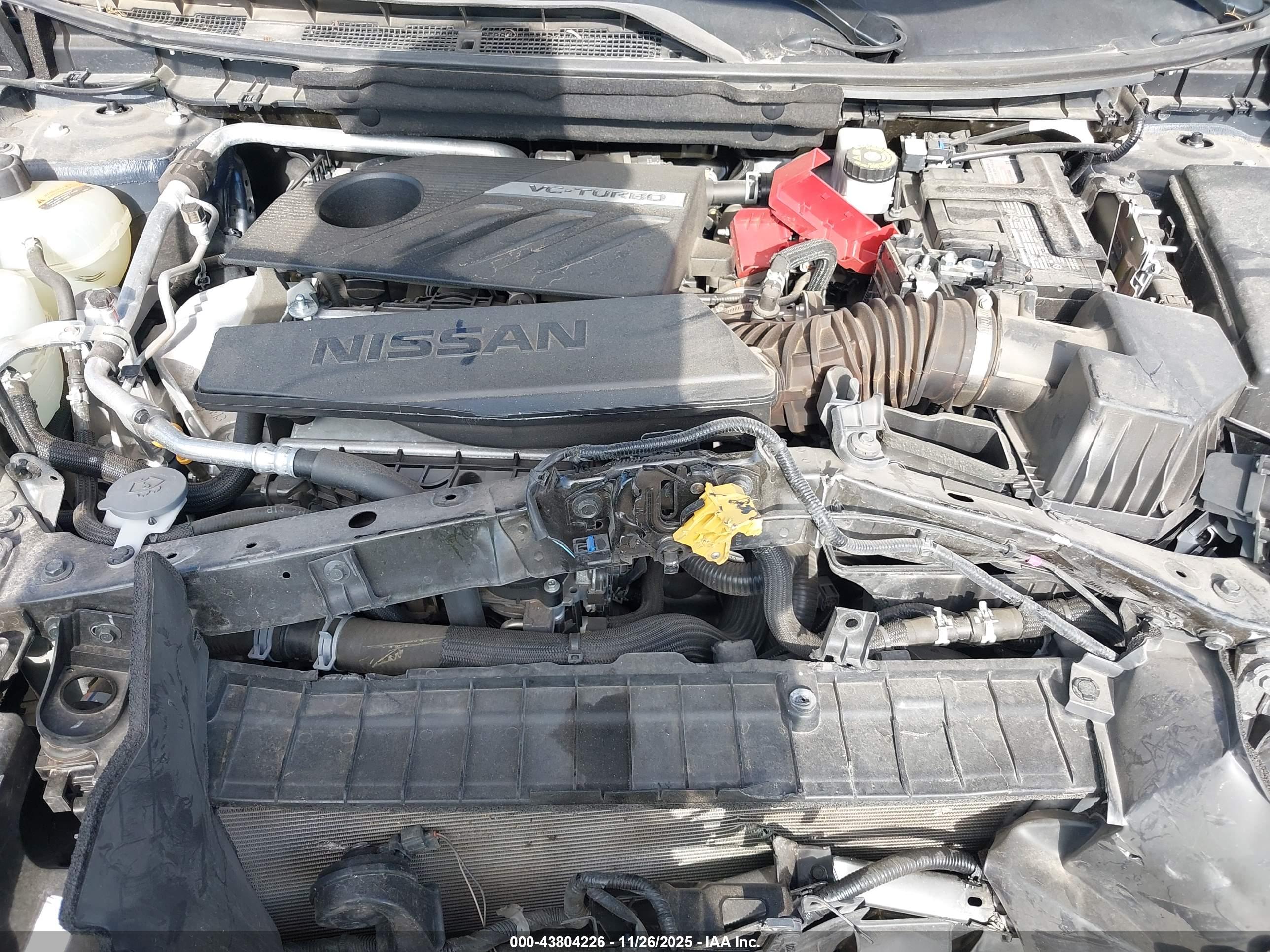 NISSAN ROGUE image 10