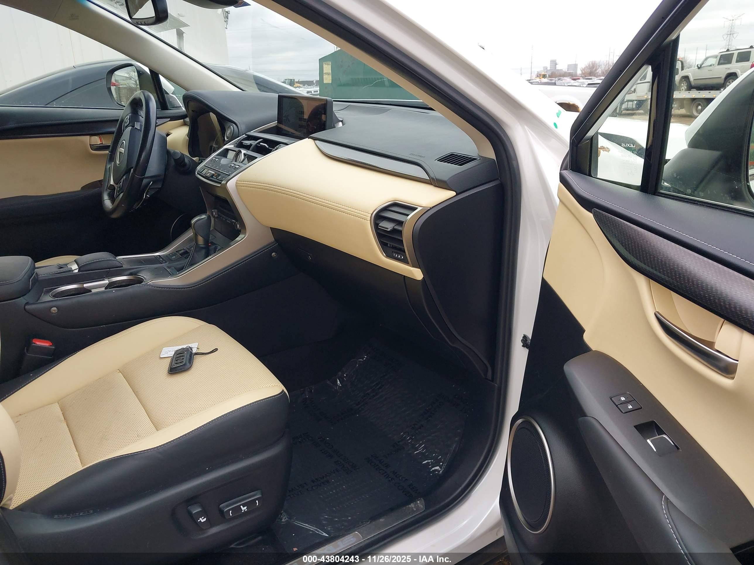 LEXUS NX image 5