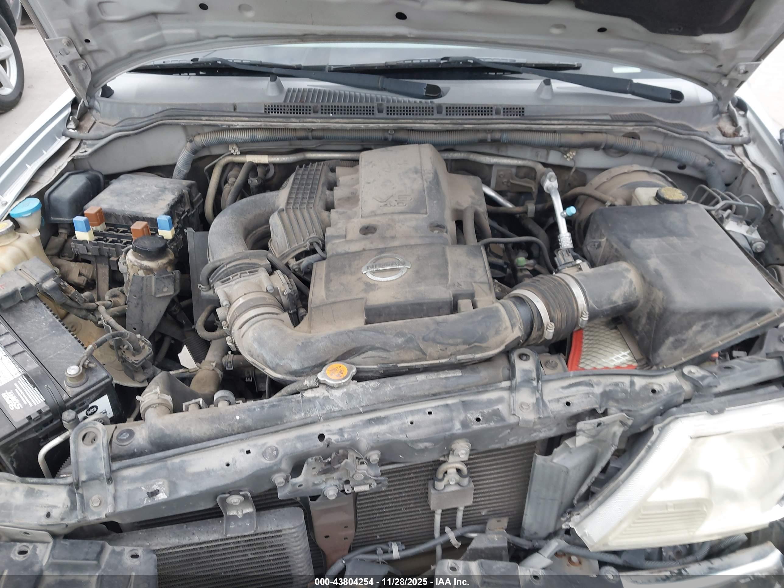 NISSAN FRONTIER image 10