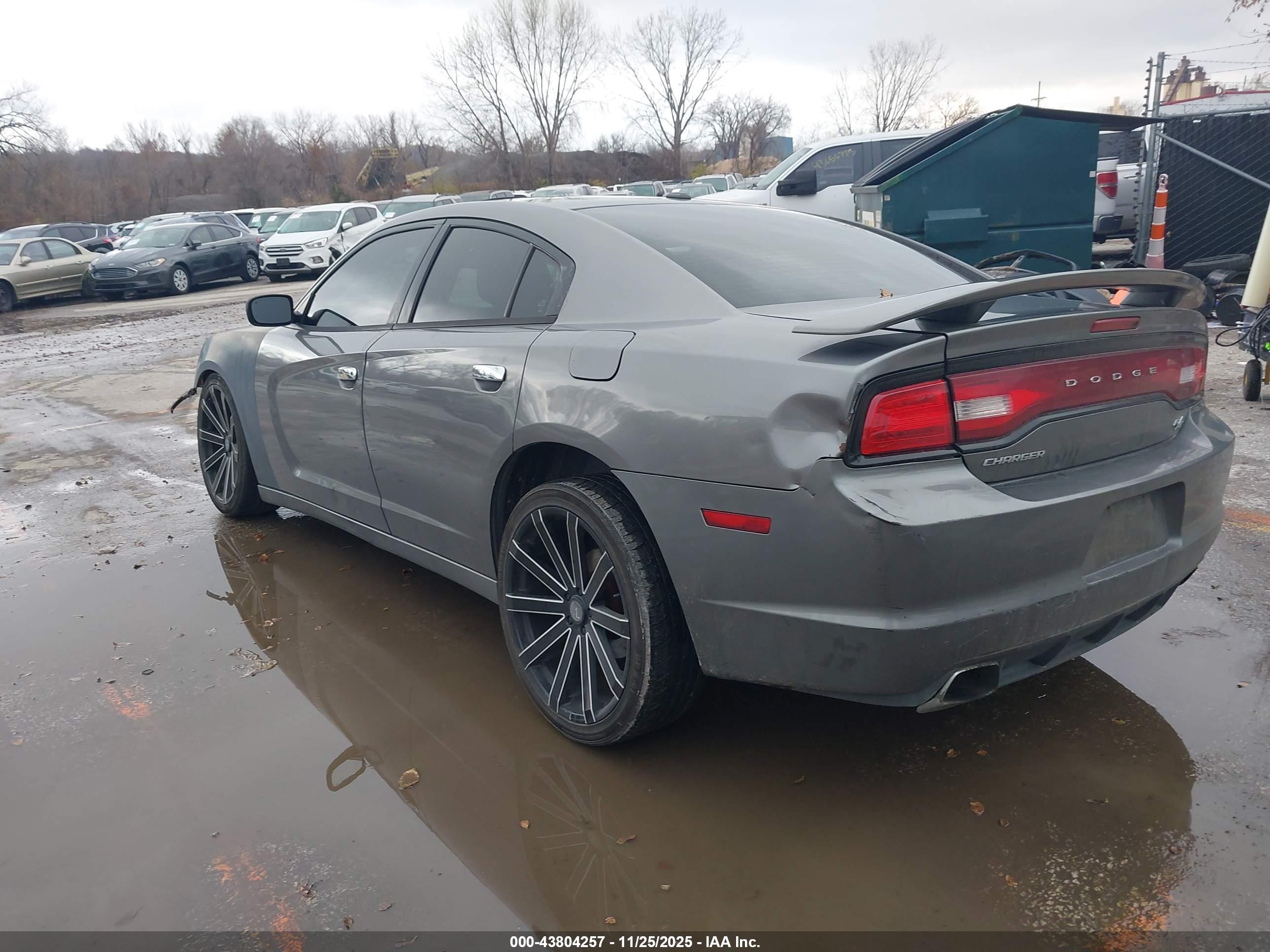 DODGE CHARGER image 3