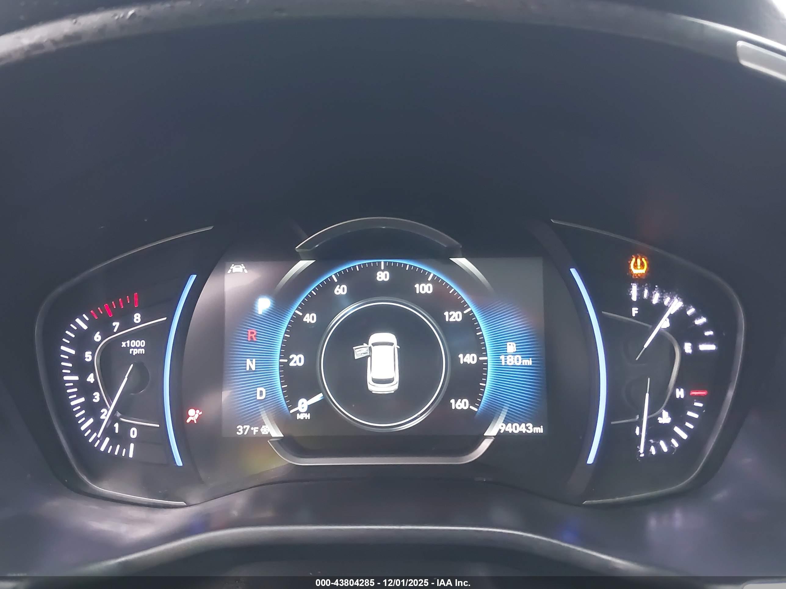HYUNDAI SANTA image 7